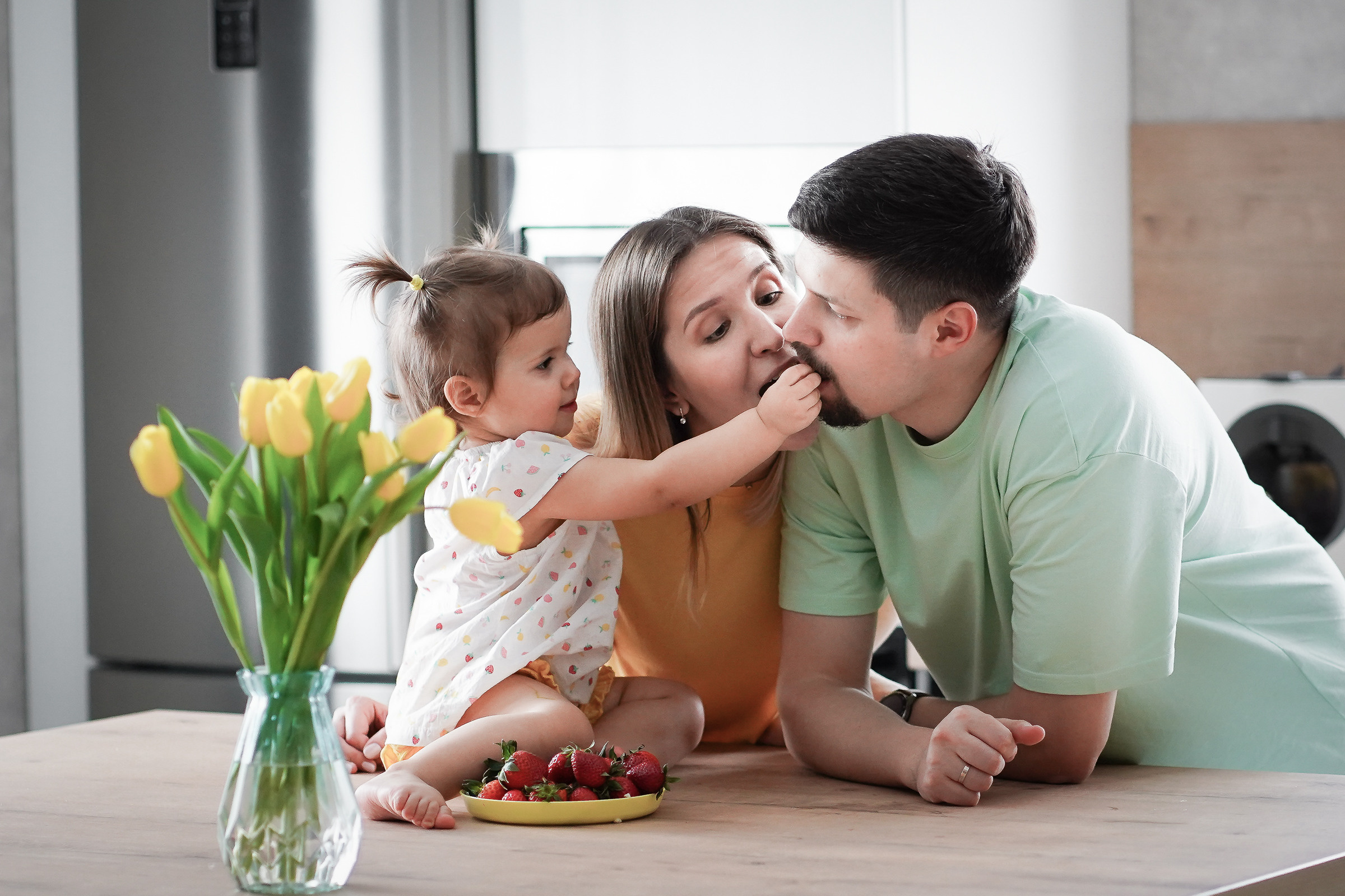 Счастлив тот, кто счастлив у себя дома. Семейный и детский фотограф в Омск Пугачева Елена