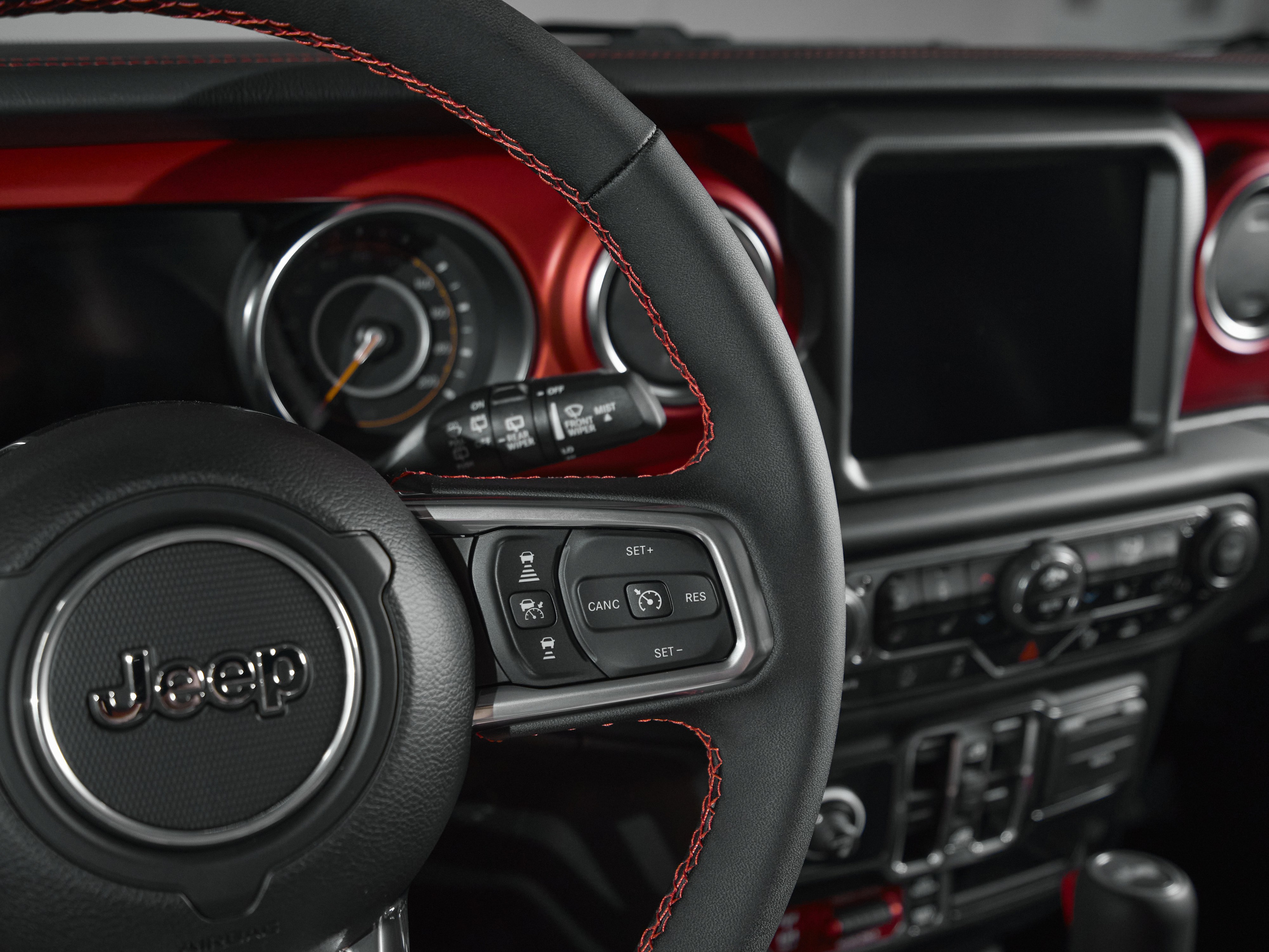 Автомобильный фотограф в Санкт-Петербурге Антон Гумен | Фотосессии авто для автосалонов