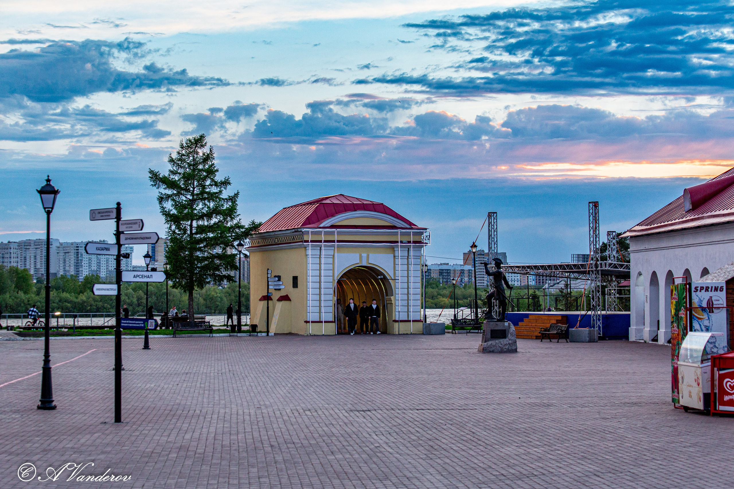 Прогулка 22.05.2024. Фотограф Омск | Александр Вандеров