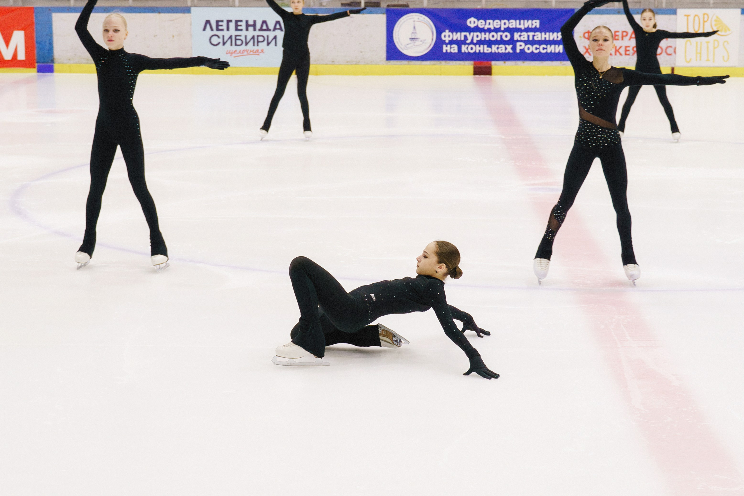 Первенство ДФО и СФО по фигурному катанию на коньках г. Искитим. Фотомастерская Воробьевых