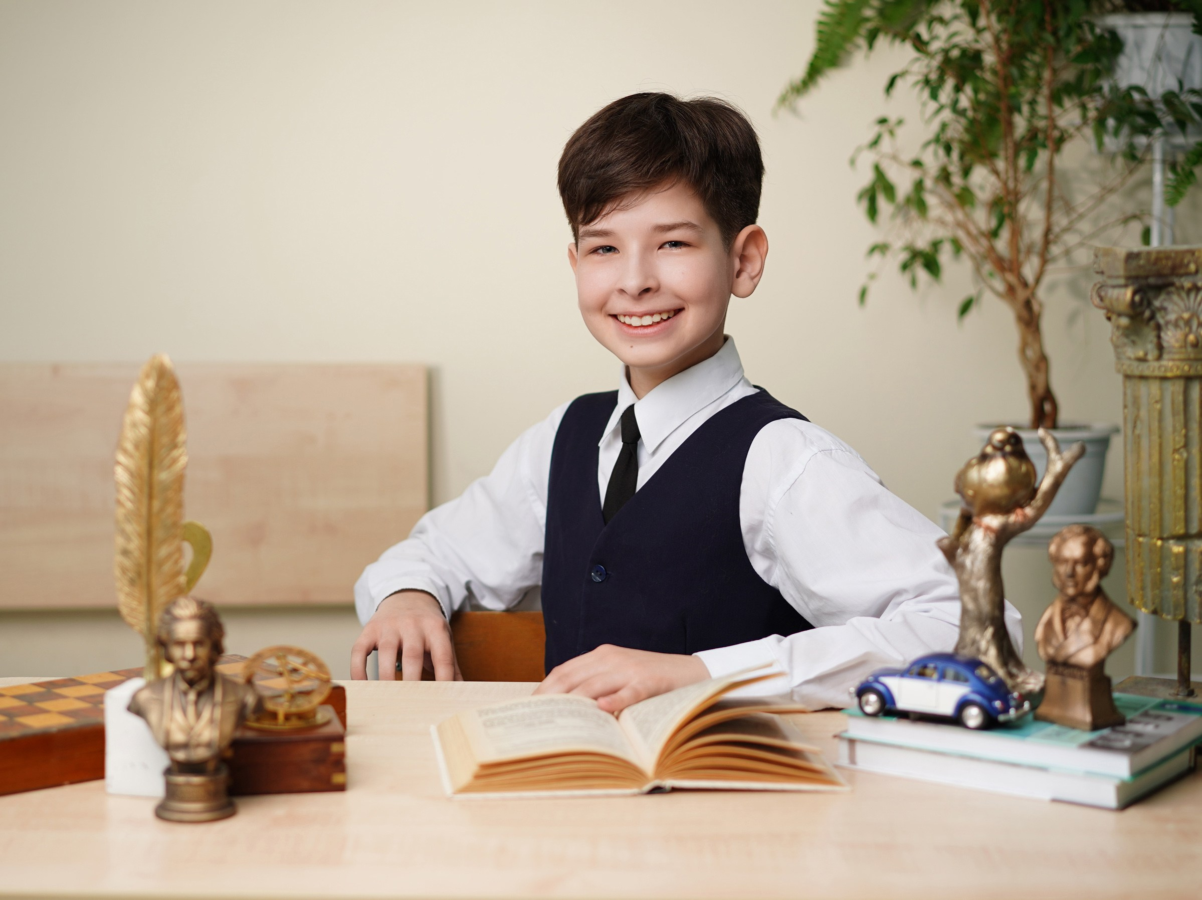 Виньетка + портреты. GOTRA — выпускные альбомы в Тюмени