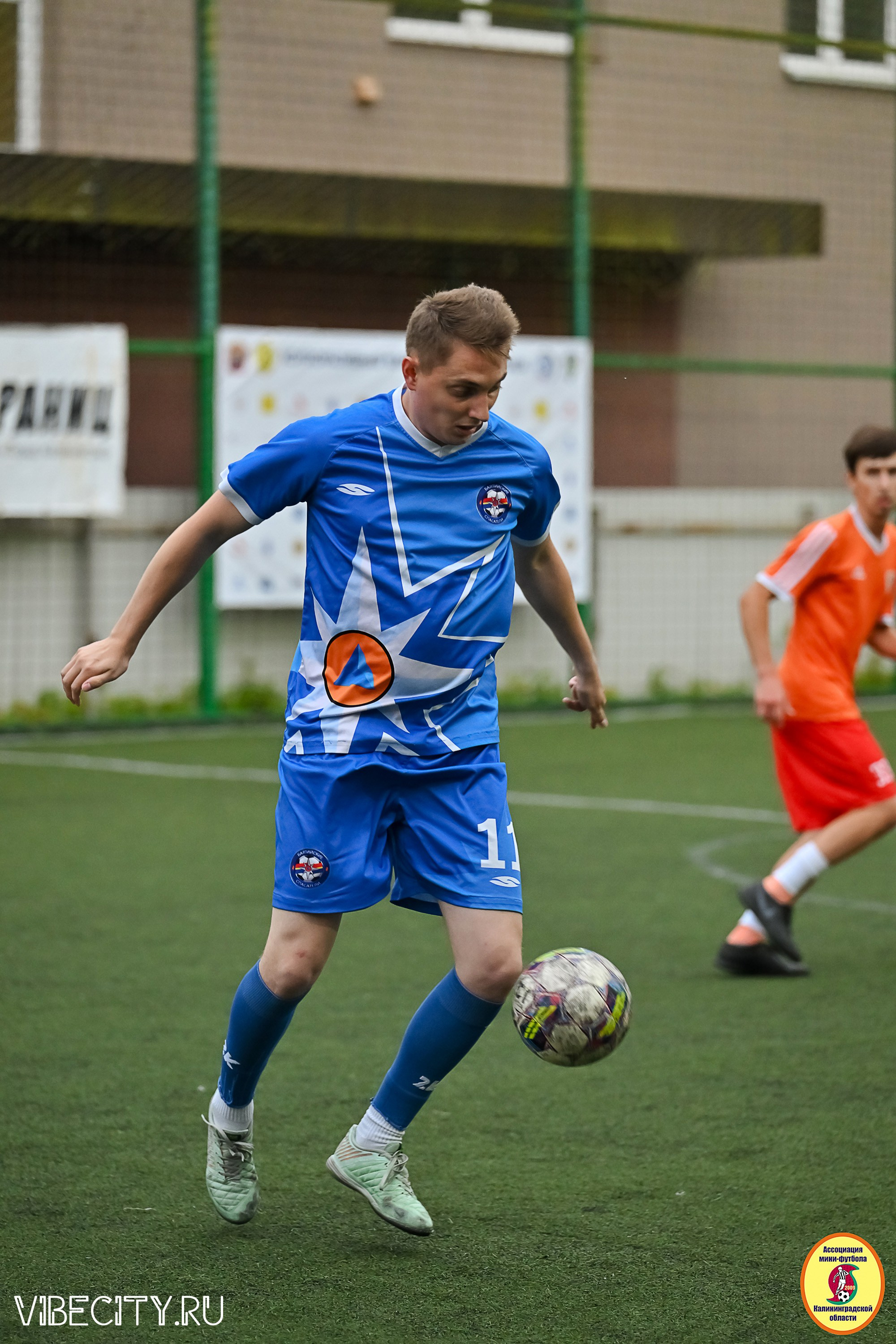 ИГРЫ МИНИ-ФУТБОЛЬНОЙ И КОРПОРАТИВНОЙ ЛИГИ. VIBECITY.RU Вайб Сити Ру Фоторепортажи Фотоотчеты Калининград