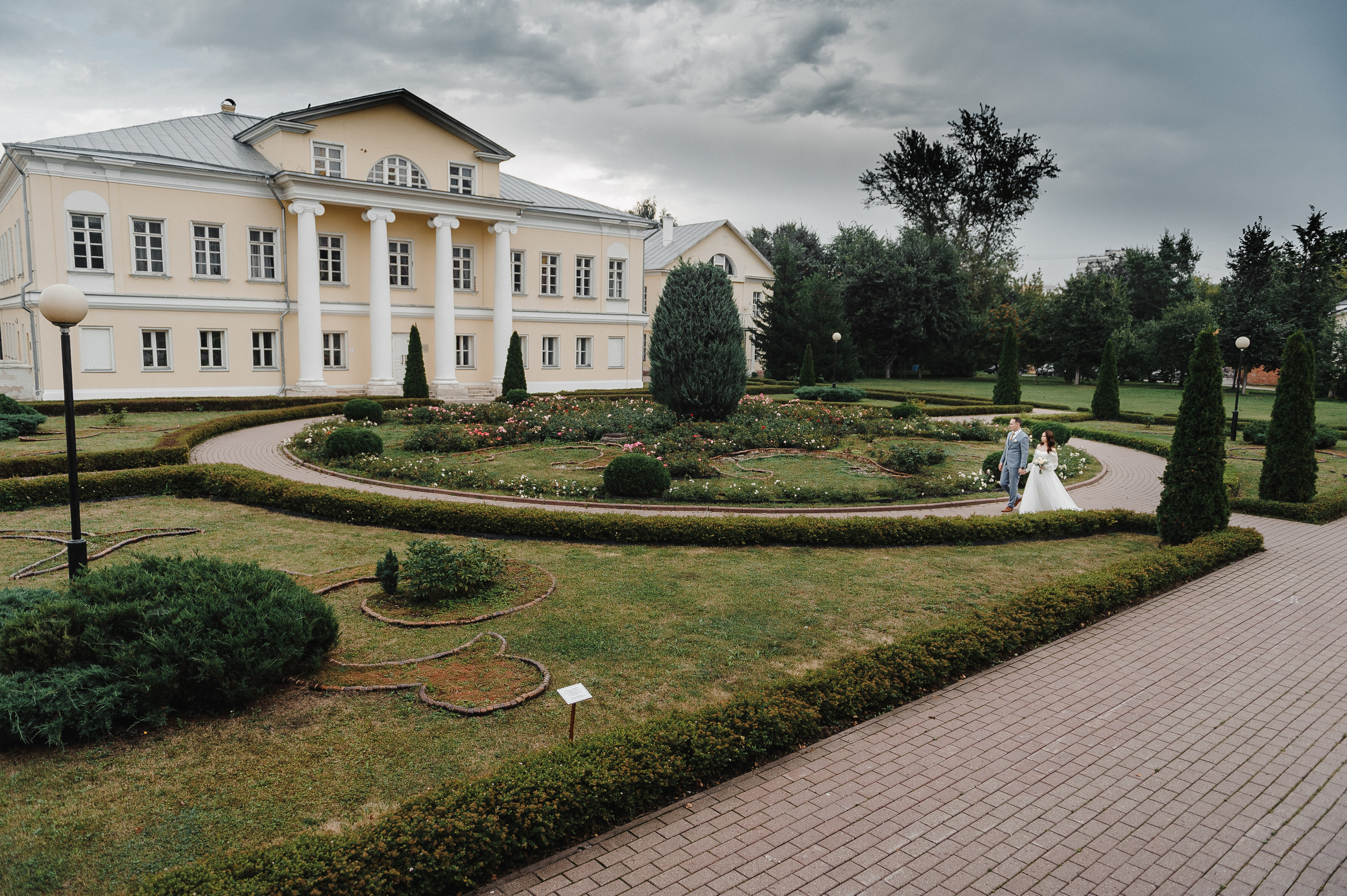 Ирина и Денис. Анонс свадебной фотосессии. Свадебный фотограф в Москве Алексей Тук