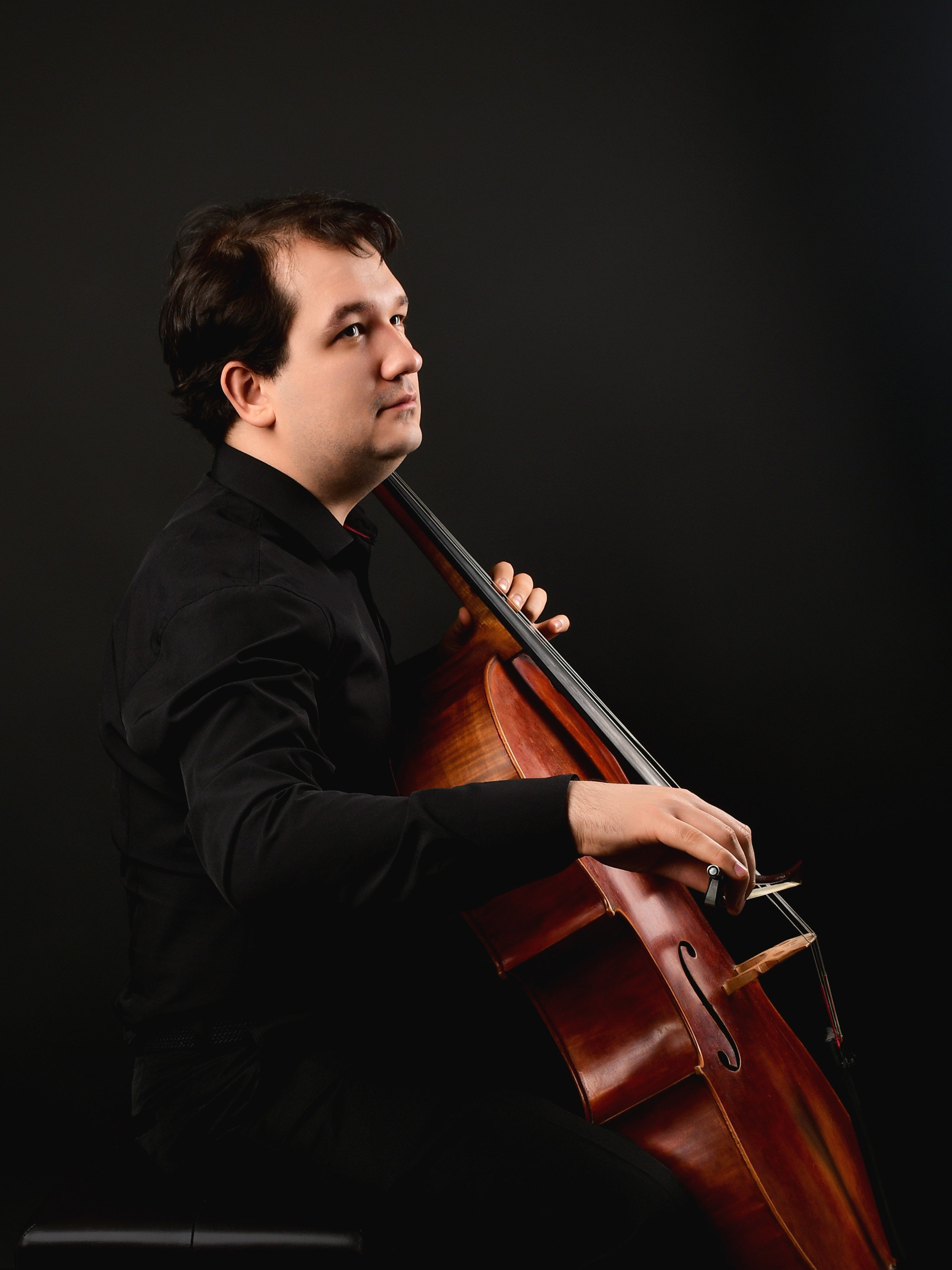 Фотосъёмка музыкальных инструментов. Предметная фотосъемка для маркетплейсов в Москве. Предметный фотограф Дмитрий Дрогунов