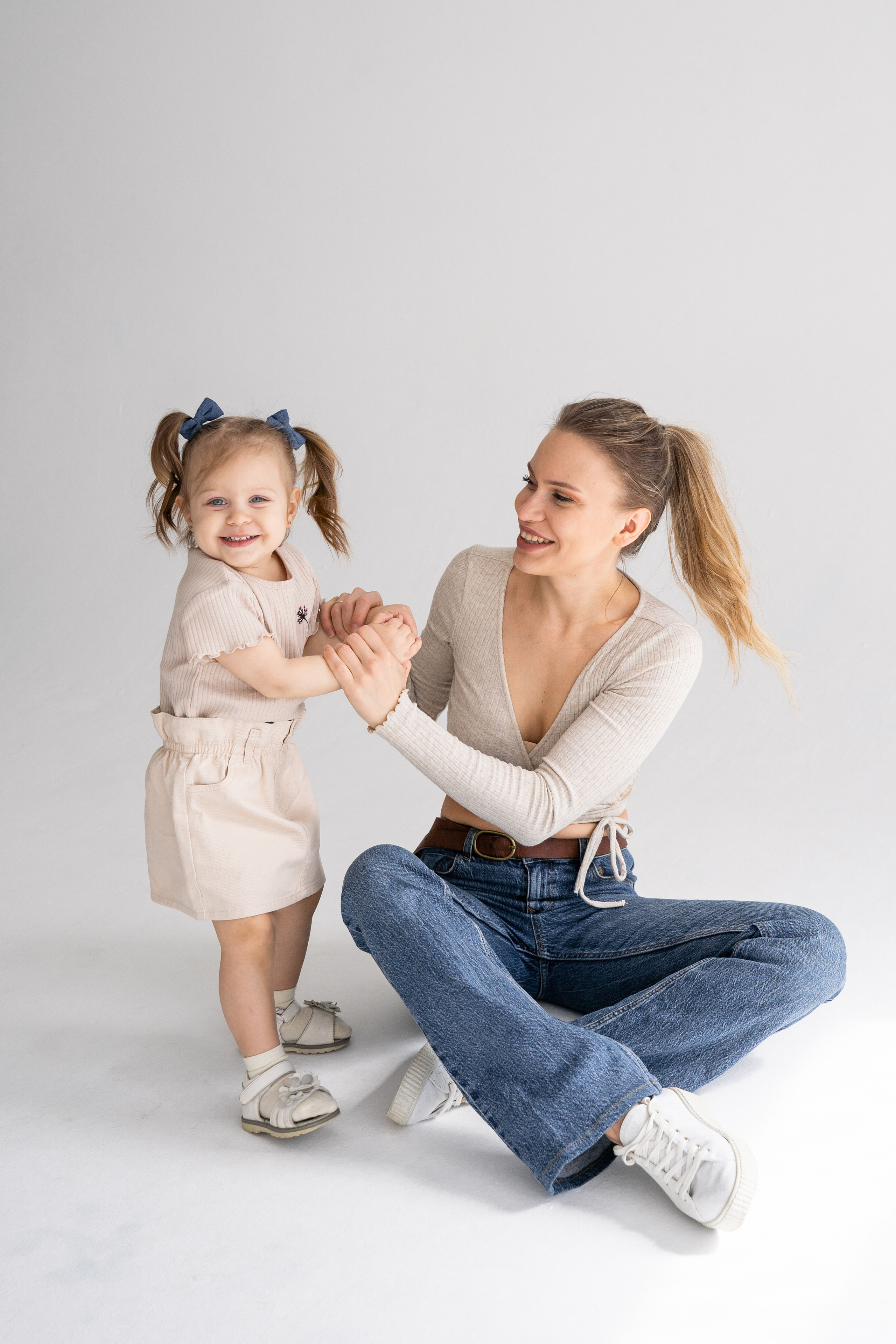 фотосессия мама с маленькой дочкой