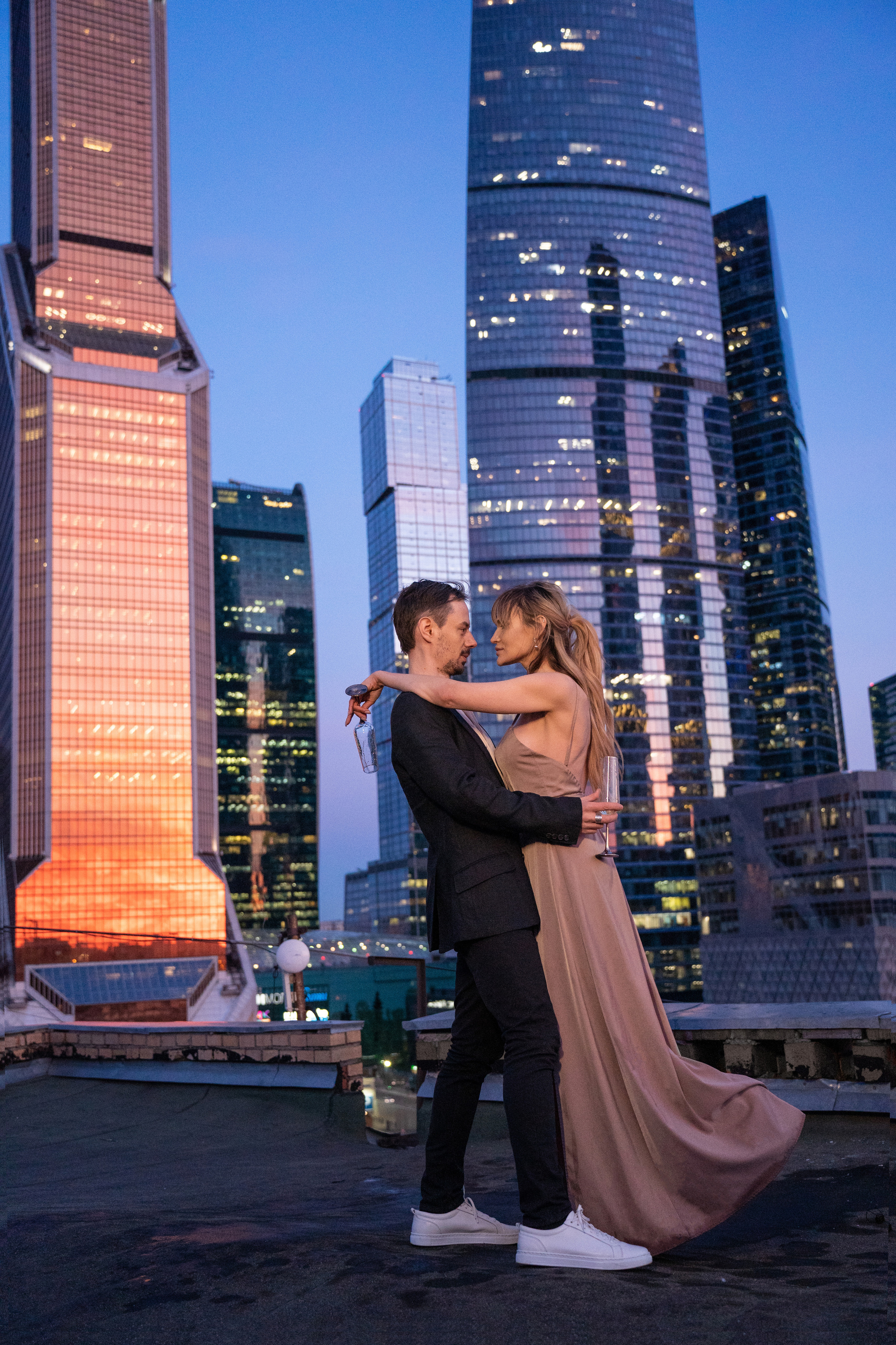 лав стори фотосессия на крыше