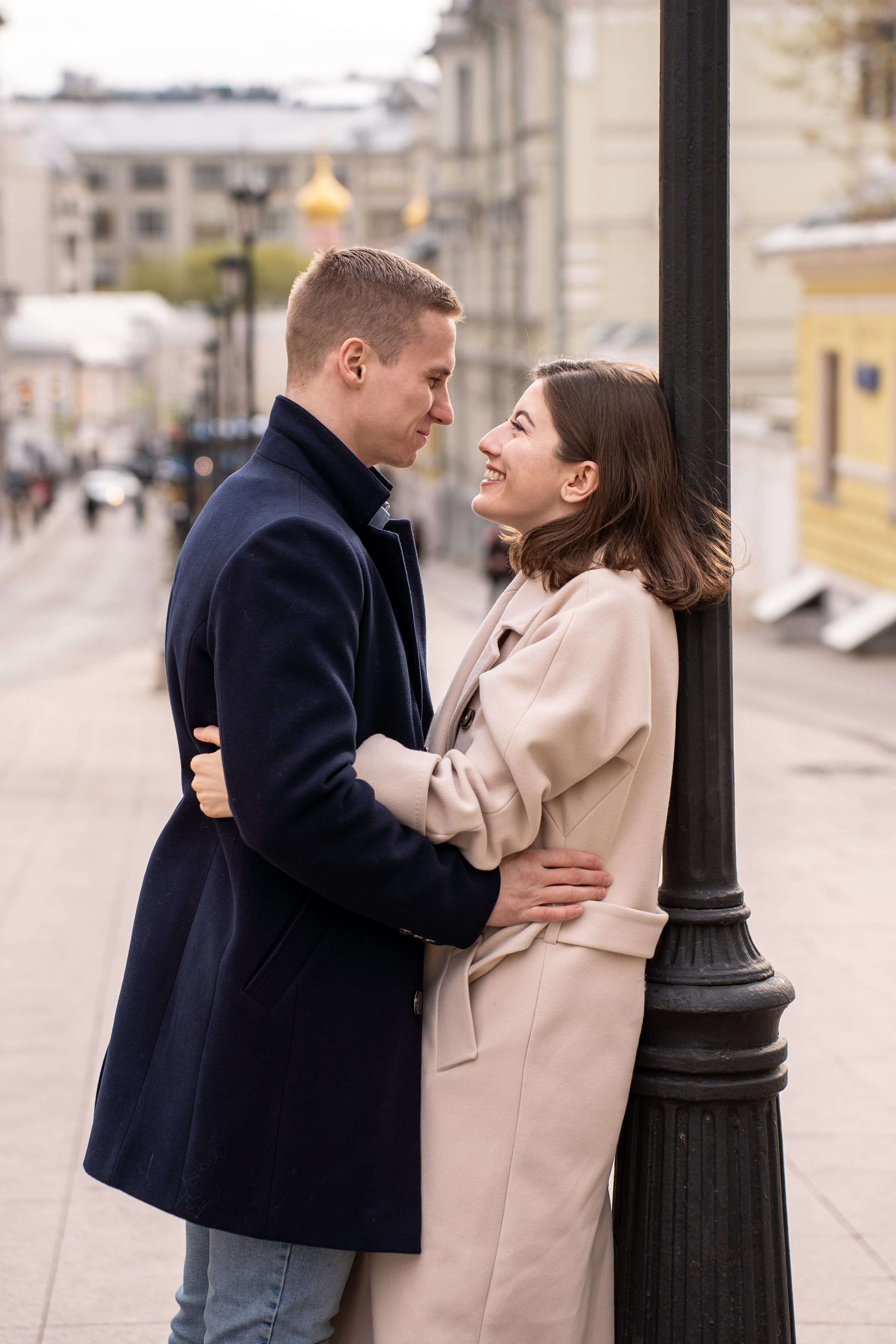 лав стори фотосессия на улицах Москвы