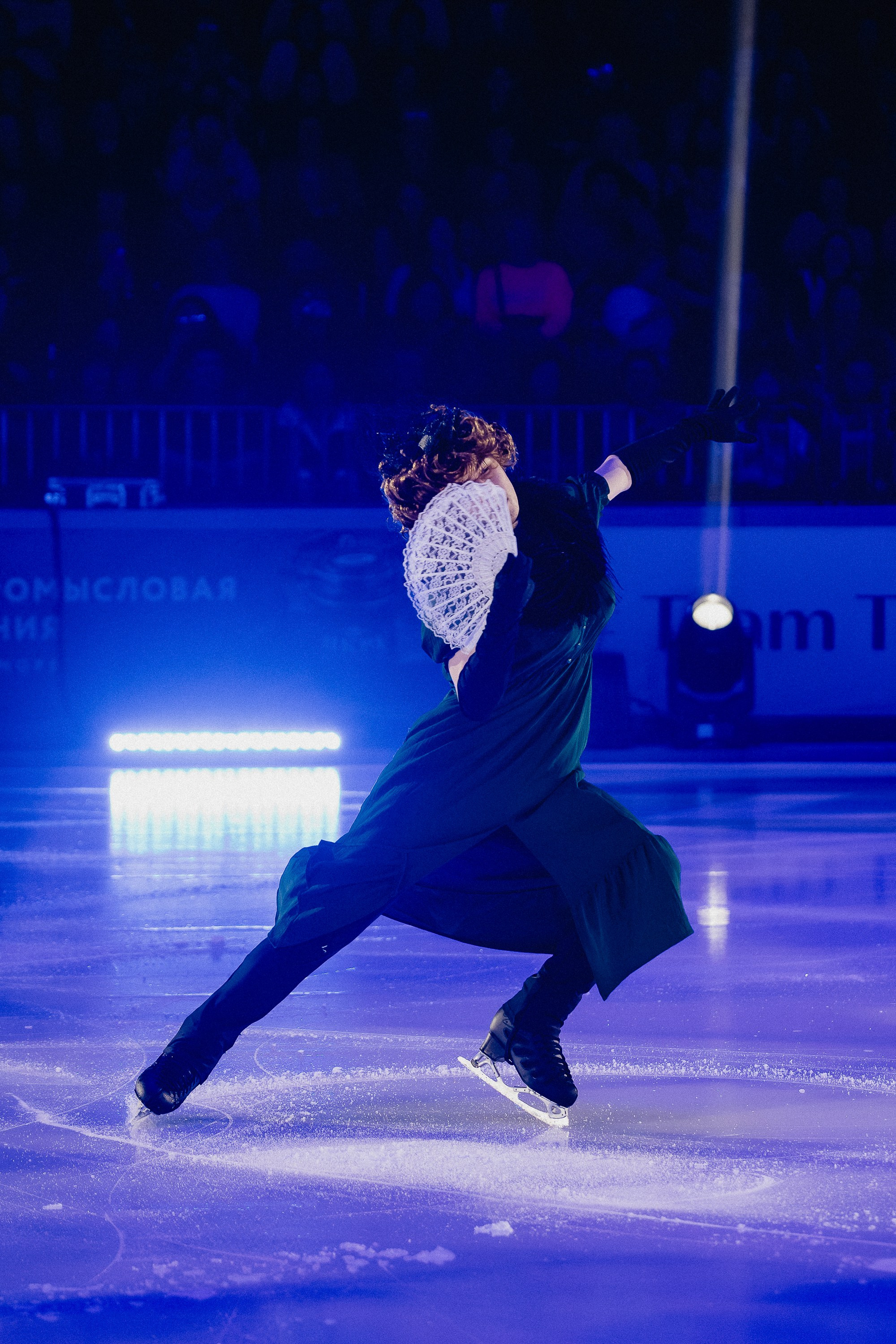 Шоу Этери Тутберидзе в Новосибирске. Воробьева Ксения — Спортивный и танцевальный фотограф Новосибирск