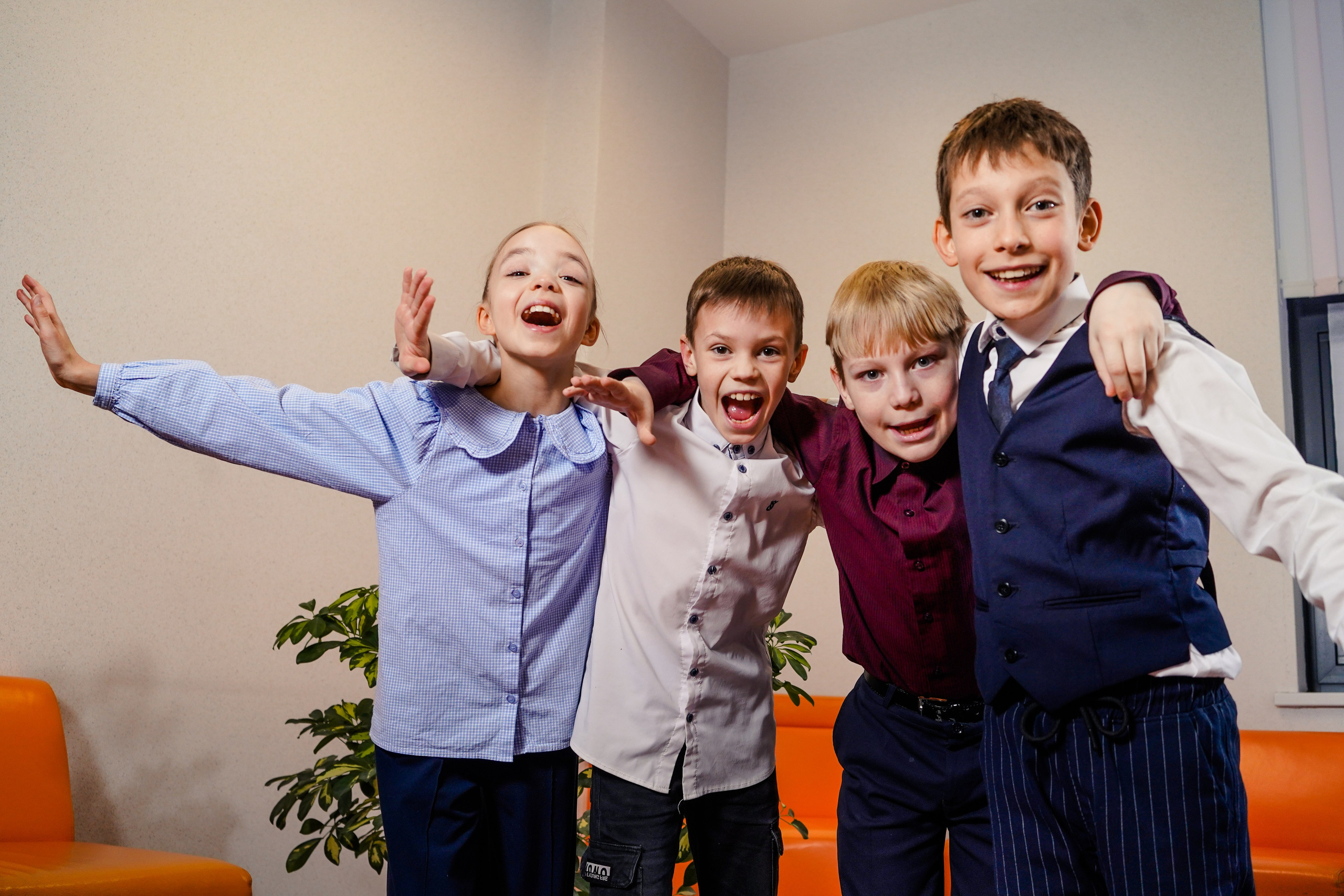 Выпускные альбомы. Школа 181, 4 класс. Семейный и портретный фотограф в Екатеринбурге Анна Лобанова
