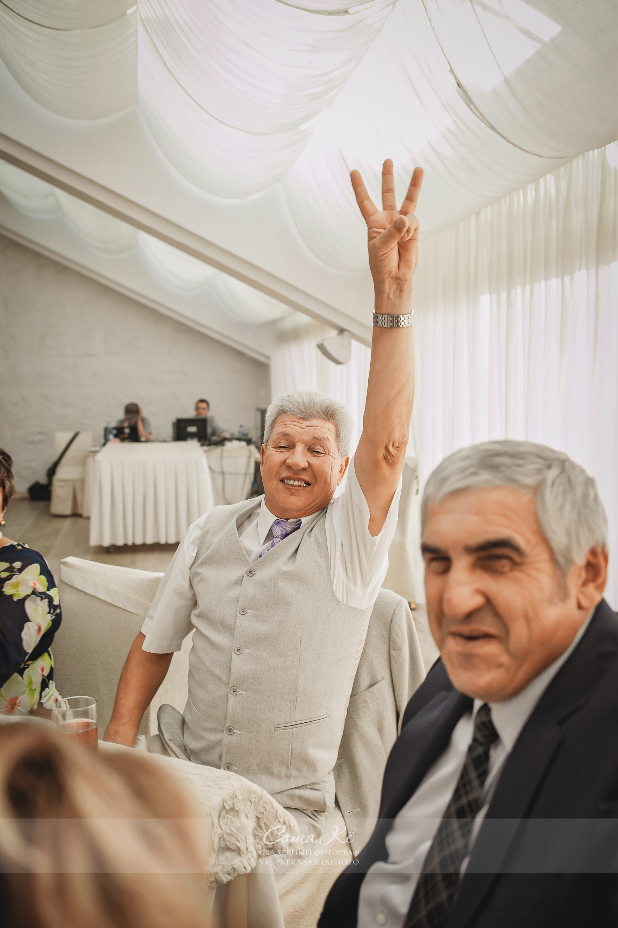 Романтичная свадьба В&Б в Парадизе — Свадебная фотогалерея. Свадебный, семейный и event фотограф в Новосибирске и Новосибирской области Саша Кё