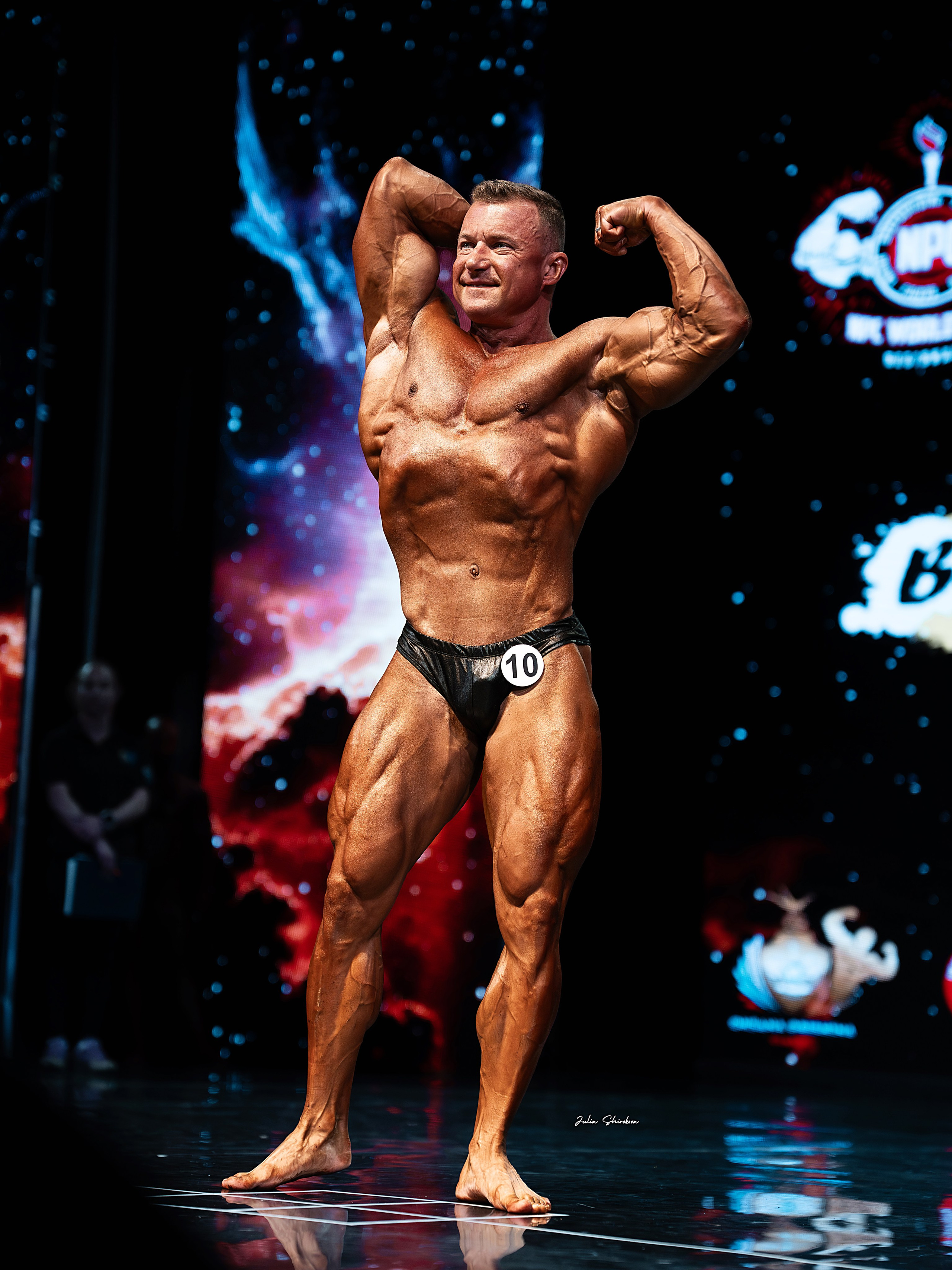 Денис Романов