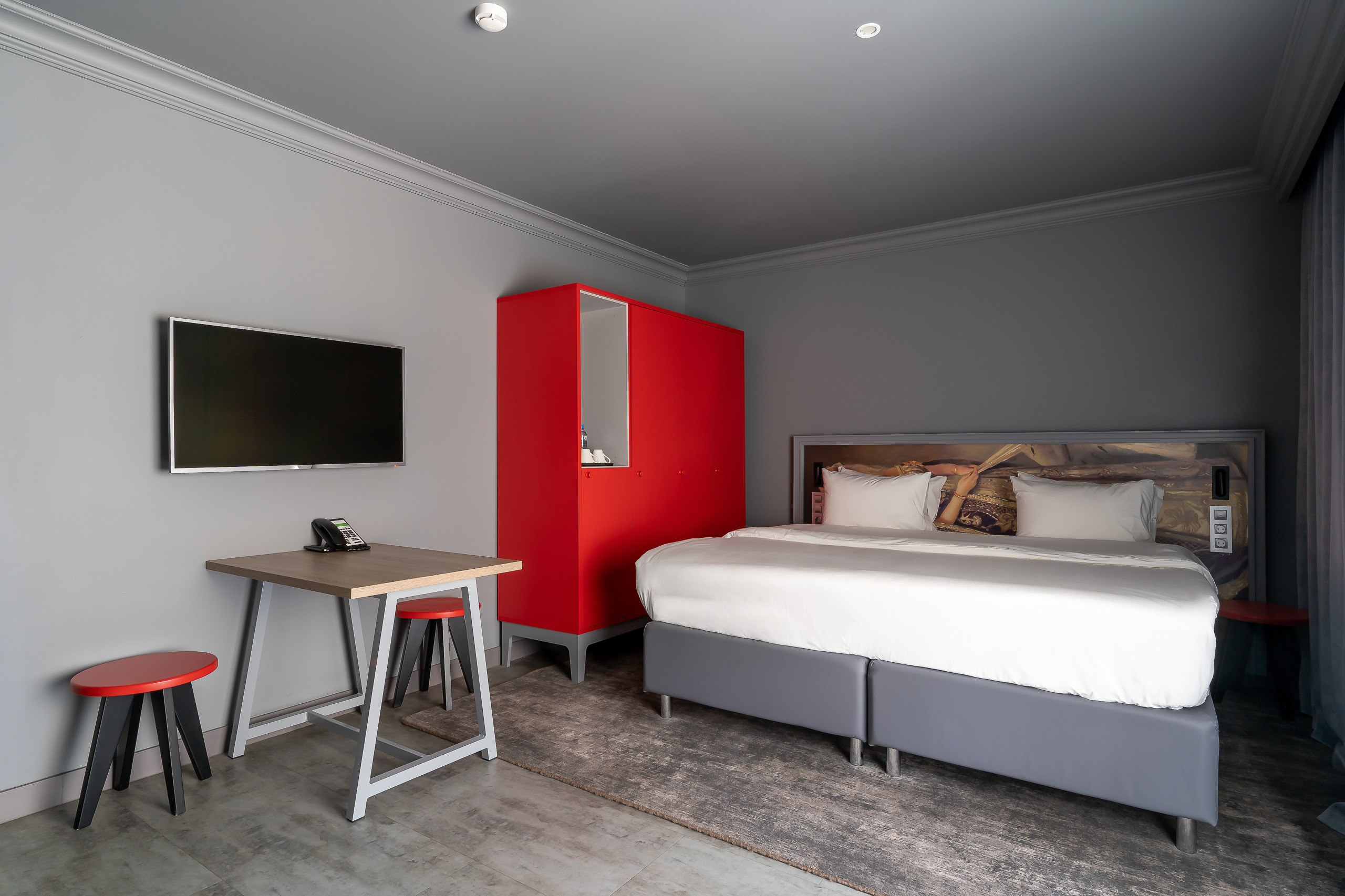 Holiday Inn St. Petersburg Theatre Square. Svyatoslav Bunkov | photographer