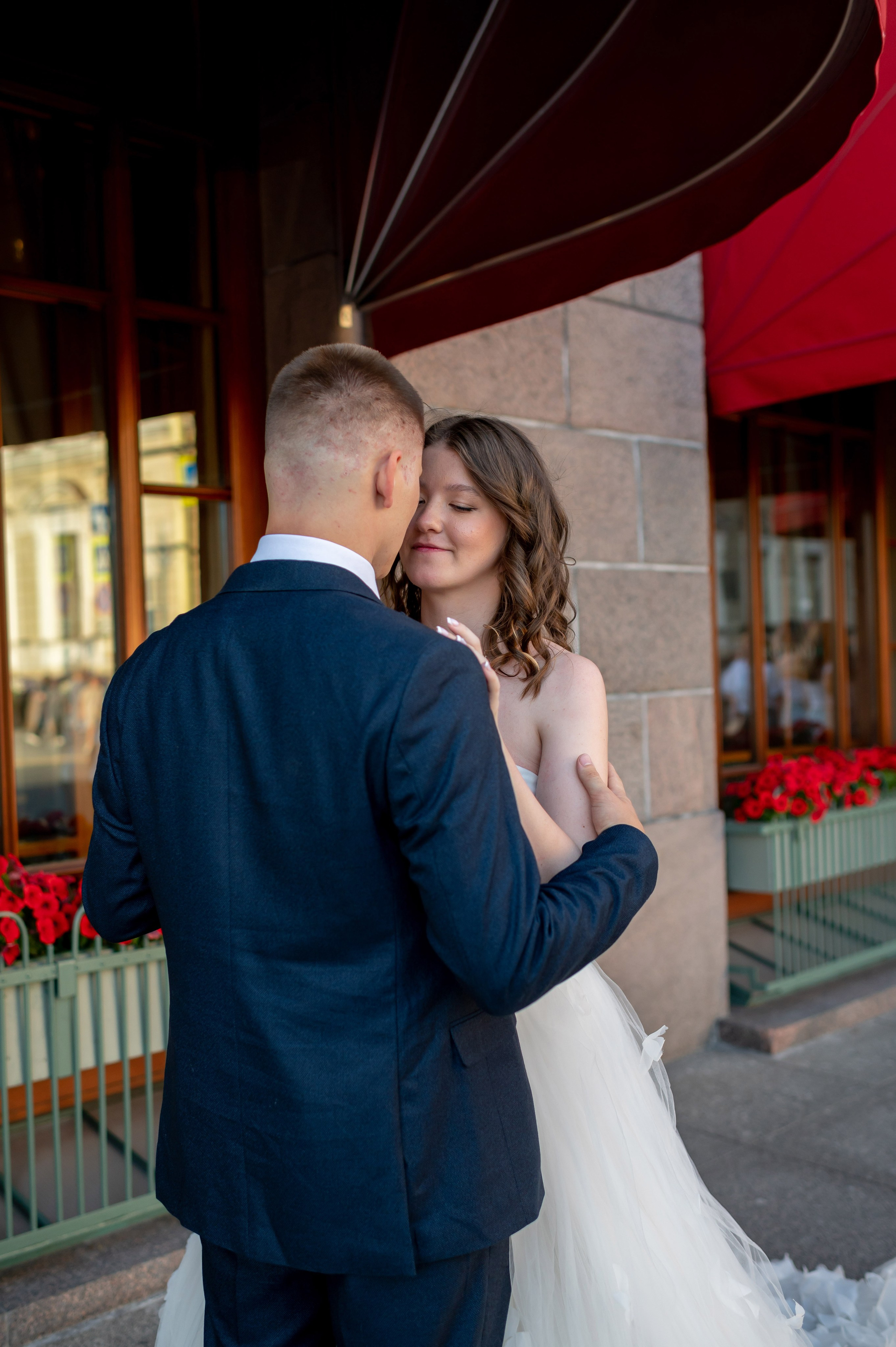 Зажигательная и динамичная свадебная фотосессия Анастасии и Максима. Портретный, семейный и свадебный фотограф в Санкт-Петербурге и в Пушкине Ширяев Денис