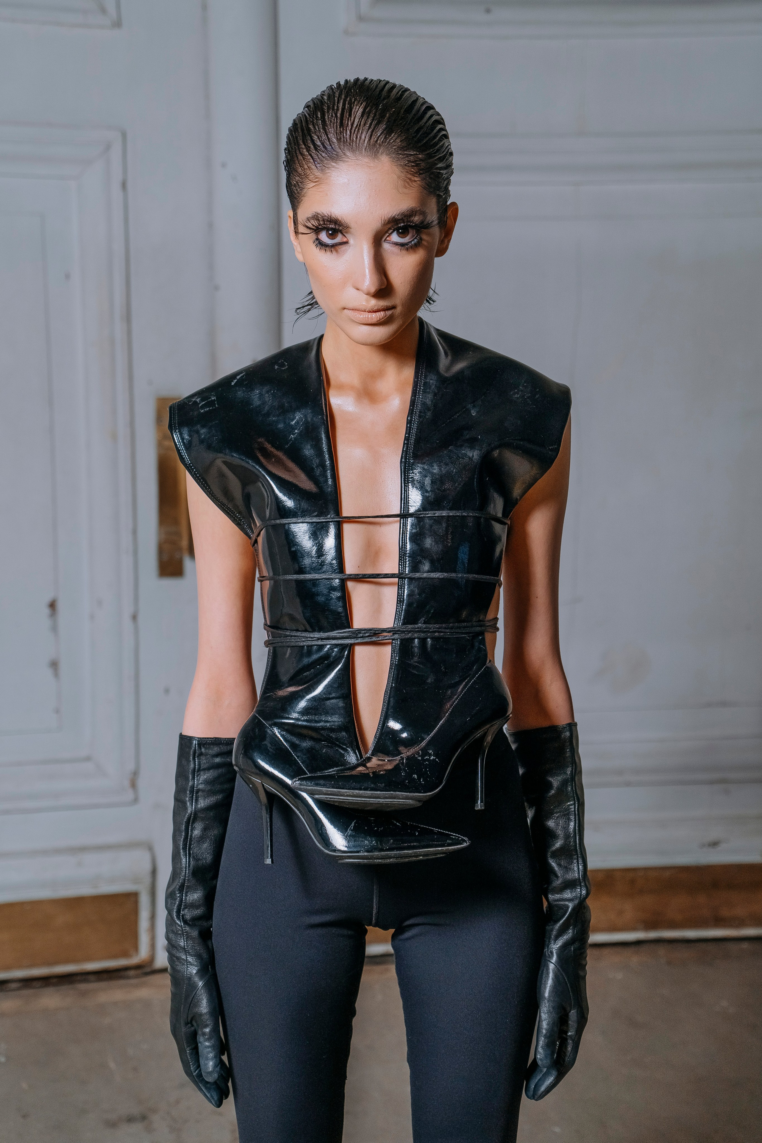 Московская неделя моды 2025. Профессиональный портретный фотограф в Москве Владимир Глаголев