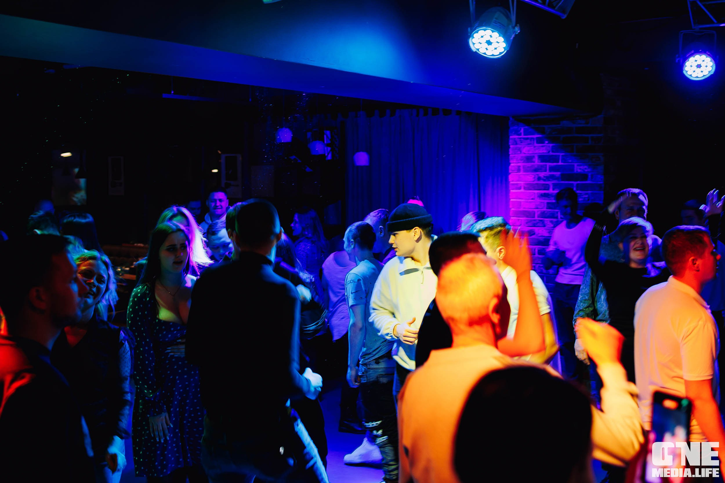Фотоотчет с вечеринки в Barre. One Media Life: фоторепортажи, фотоотчеты с мероприятий и заведений
