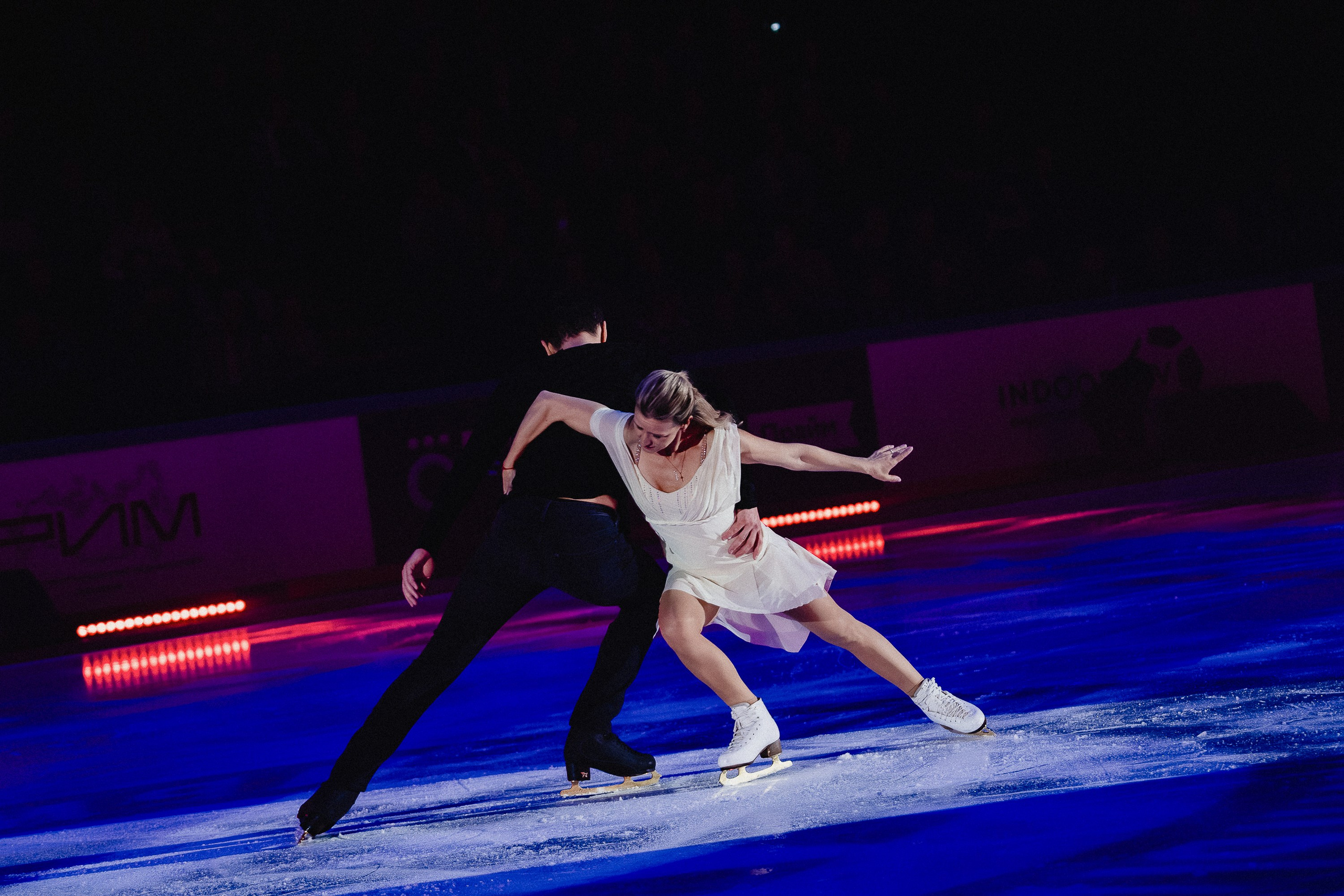 Шоу Этери Тутберидзе в Новосибирске. Воробьева Ксения — Спортивный и танцевальный фотограф Новосибирск