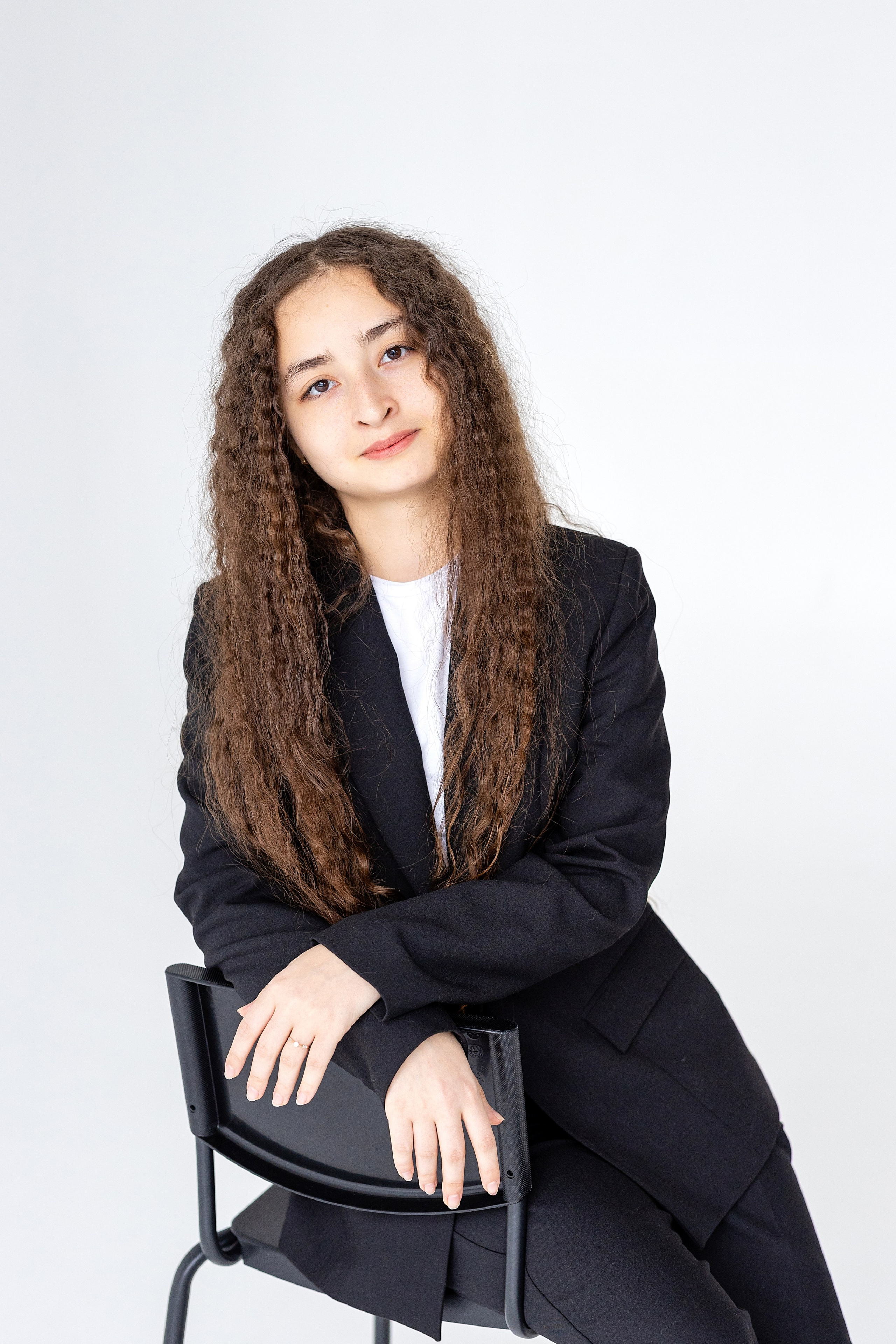 69 Школа, 9 класс. Стильный выпускной альбом Владивосток фотограф Вероника Мигачева