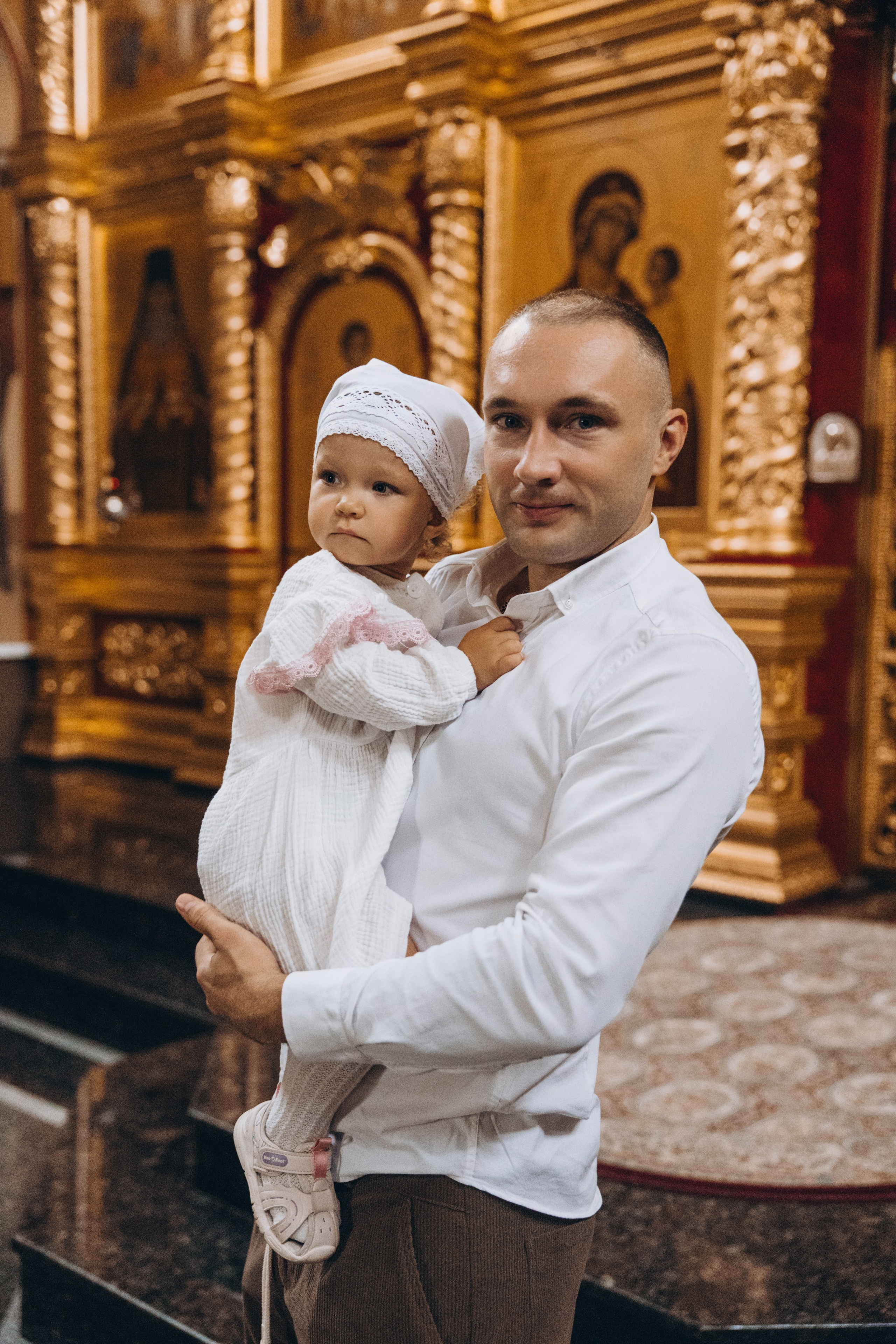 Богоявленский собор. Свадебный, семейный фотограф в Иркутске Светлана Макаричева
