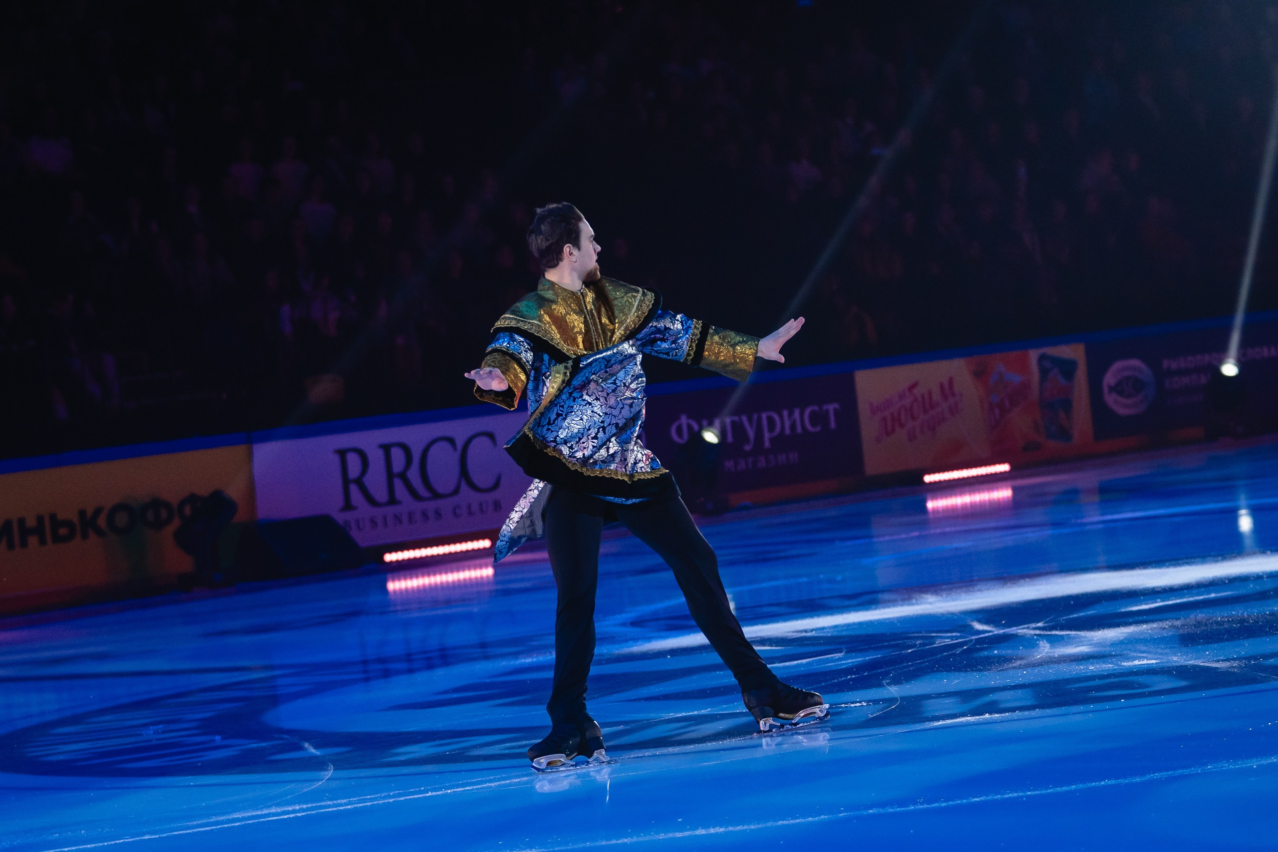 Шоу «Чемпионы на льду» в Новосибирске. Воробьева Ксения — Спортивный и танцевальный фотограф Новосибирск