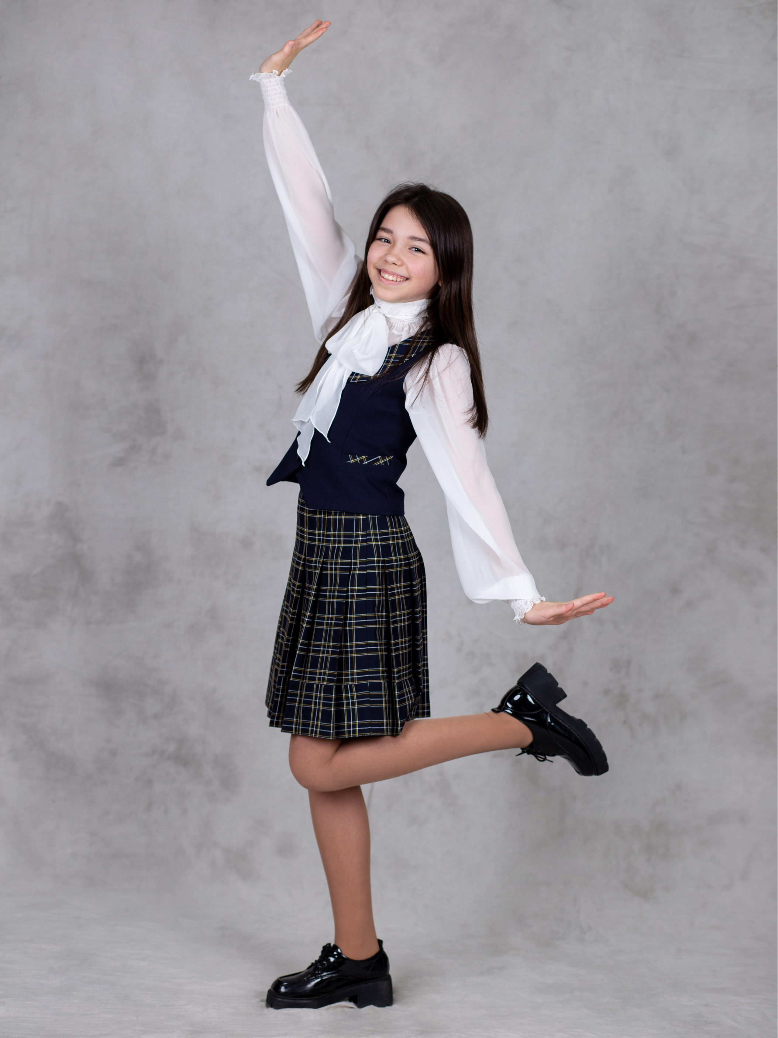 Команда фотостудии Fotobook. Выпускные альбомы в Тюмени для школ, садов, вузов спортивных секций