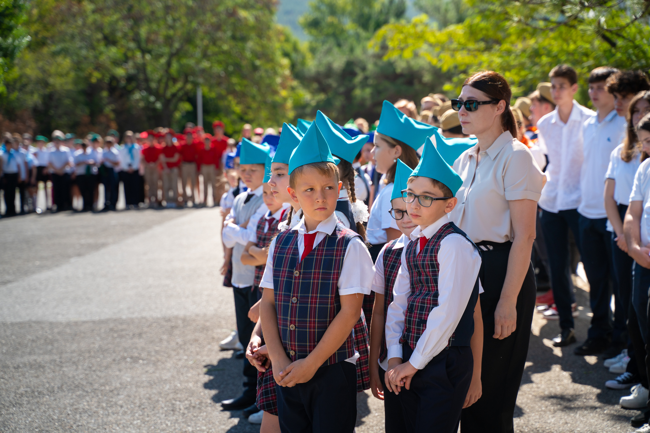 Митинг в сош7. Жизнь курорта Кабардинка в фотографиях