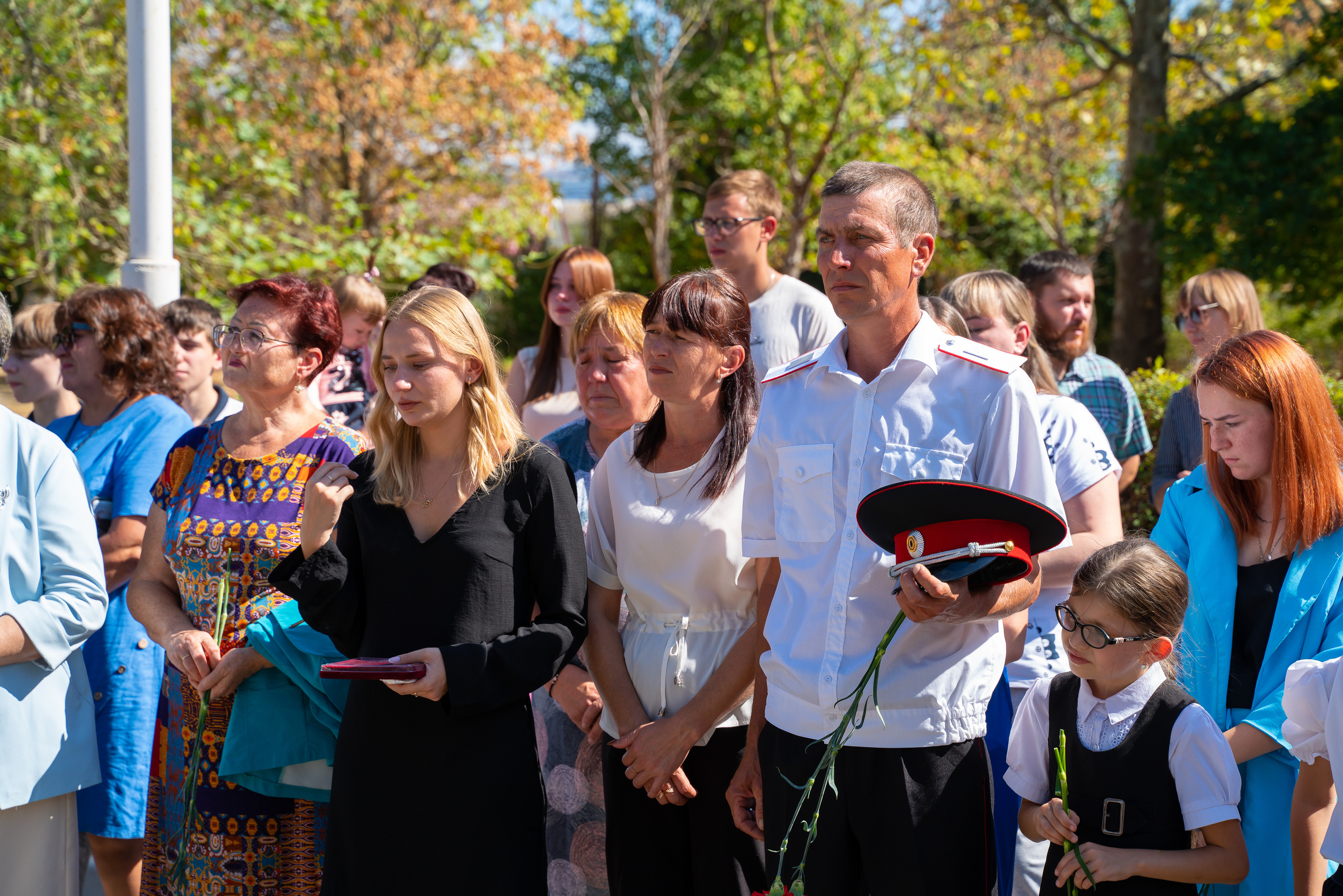 Митинг в сош7. Жизнь курорта Кабардинка в фотографиях