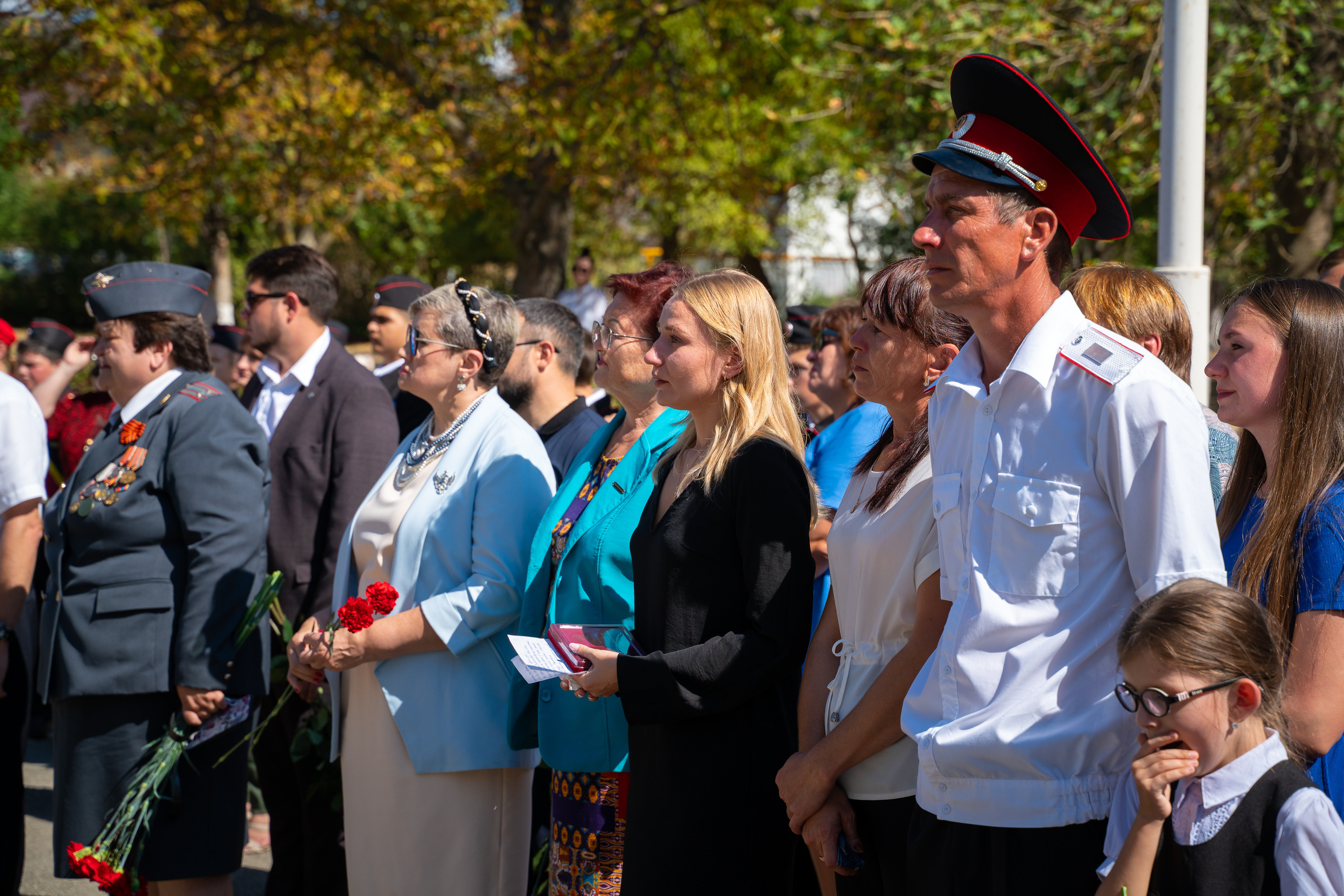 Митинг в сош7. Жизнь курорта Кабардинка в фотографиях