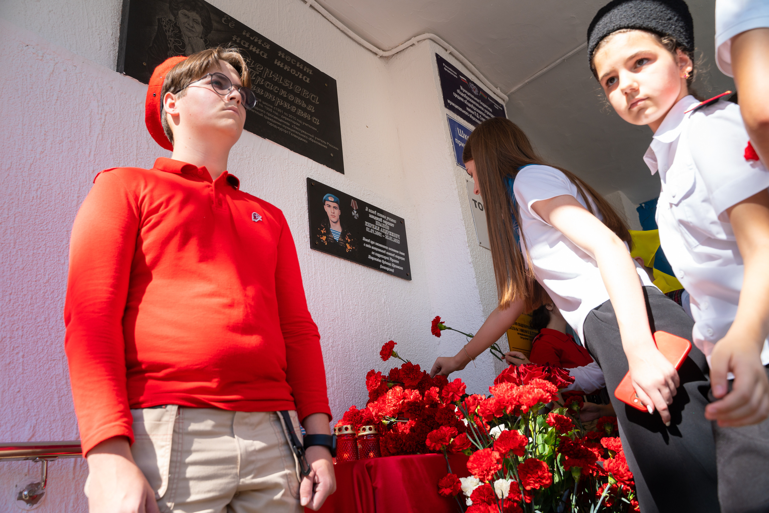 Митинг в сош7. Жизнь курорта Кабардинка в фотографиях