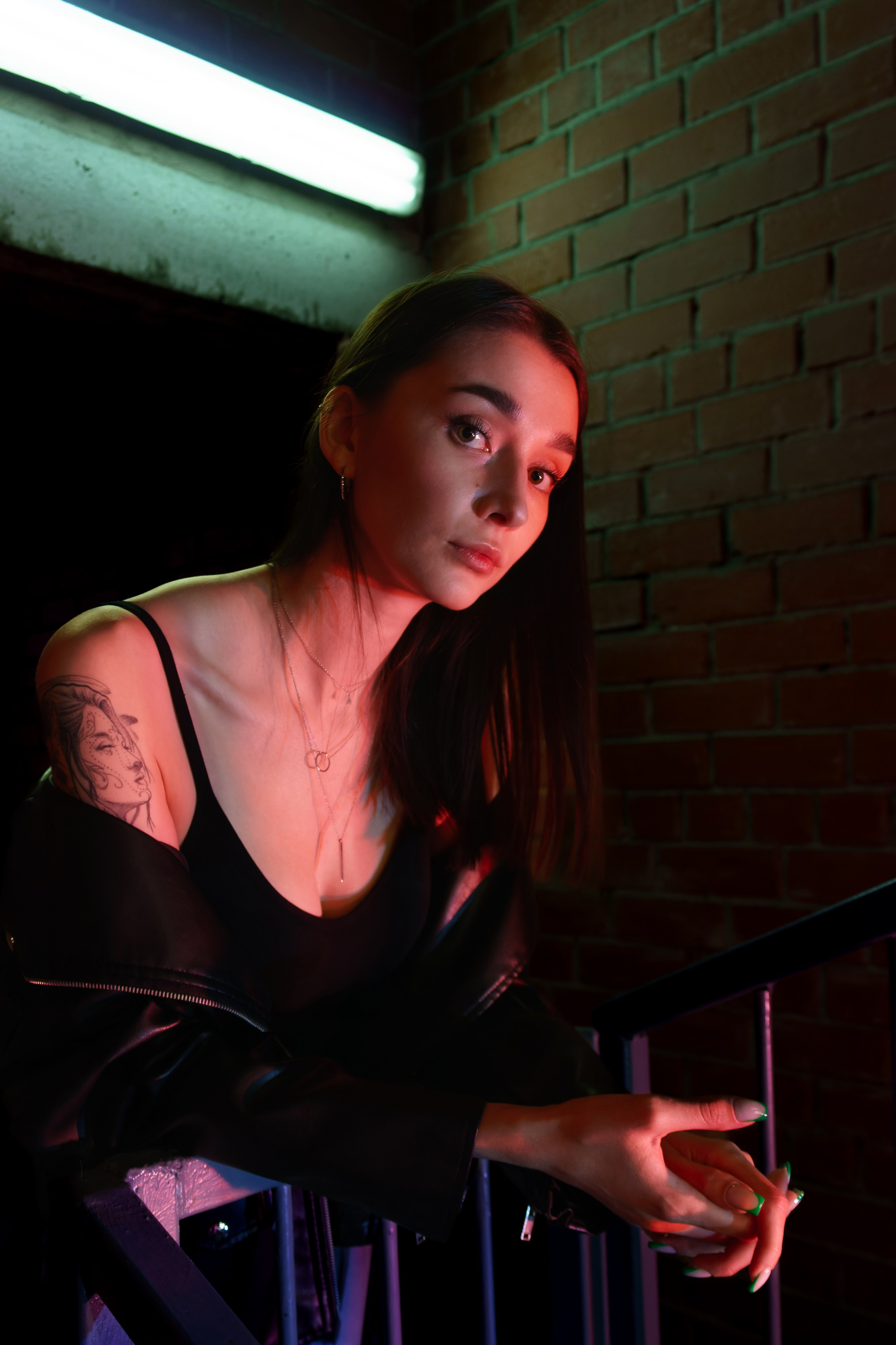 Фотосессия с использованием цветных фильтров — это творческий и увлекательный способ придать уникальный характер и настроение фотографиям. Автор фотограф: Додров. Ph: dodrov.