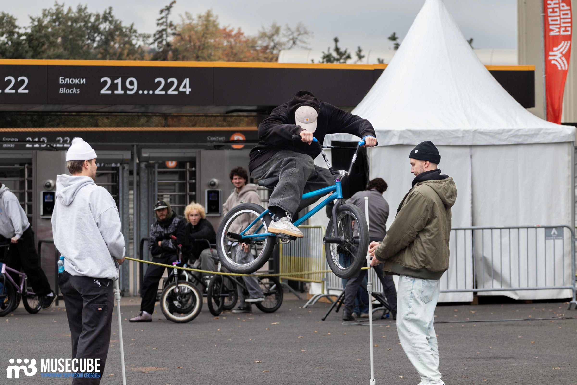Уличный драйв. Концертный фотограф
