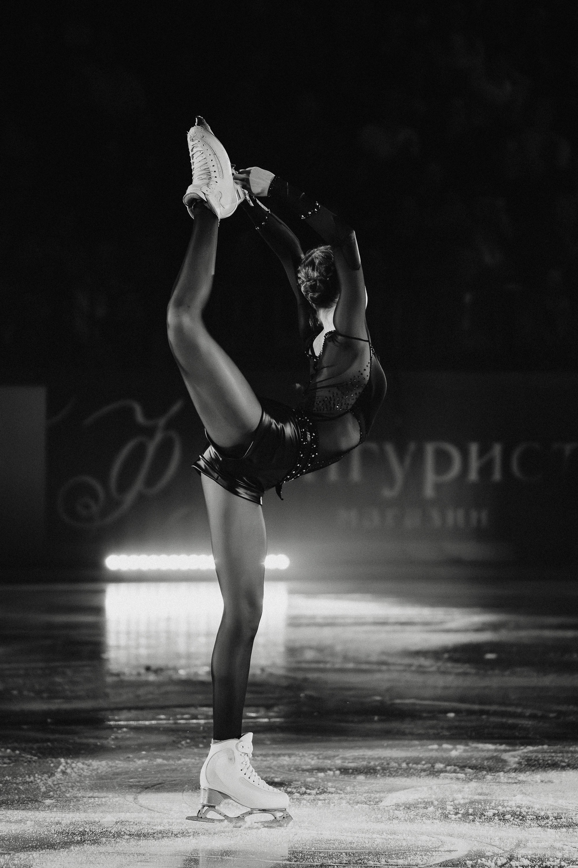 Шоу Этери Тутберидзе в Новосибирске. Воробьева Ксения — Спортивный и танцевальный фотограф Новосибирск