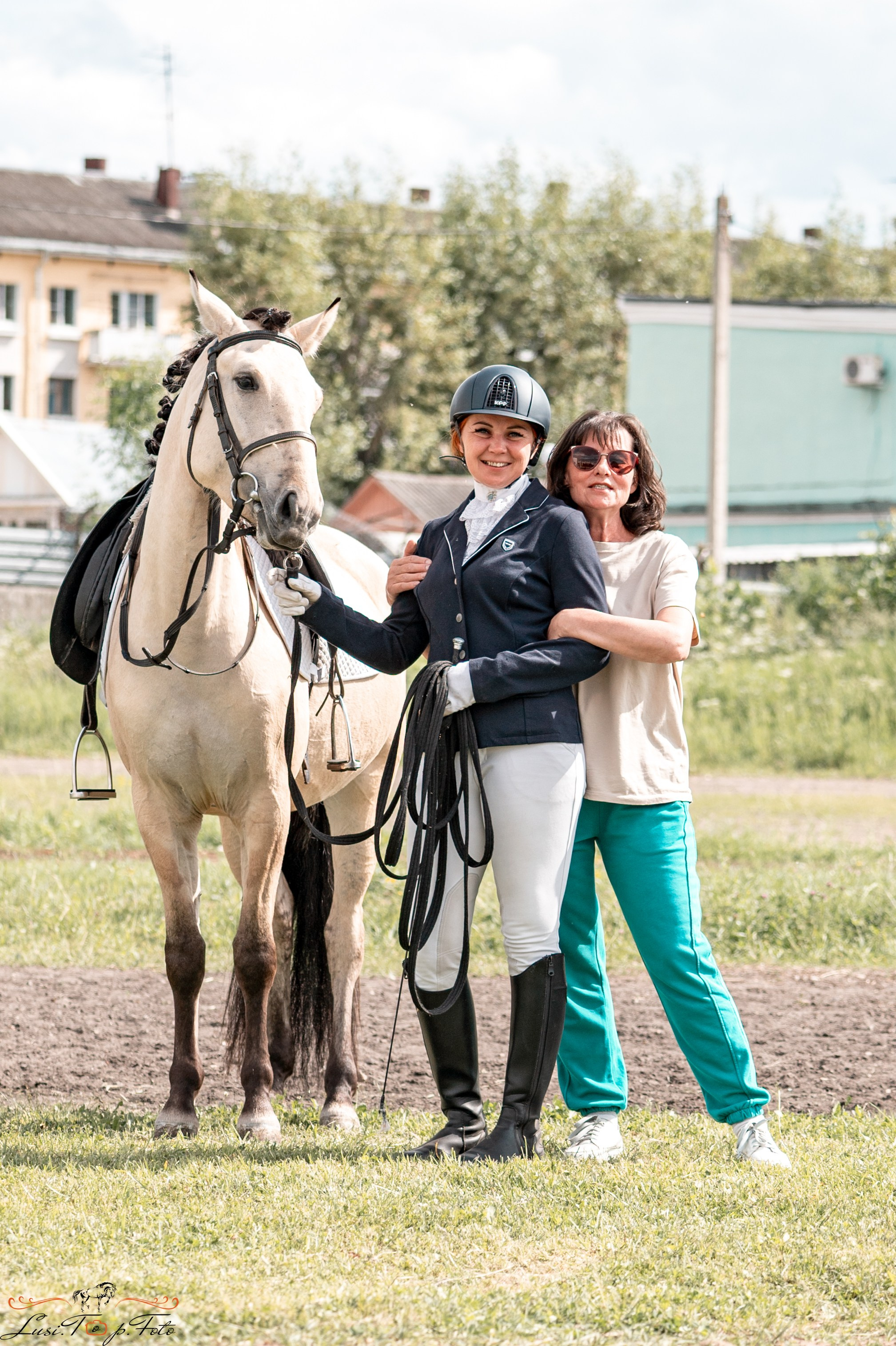 Областные соревнования по выездке. Тверь. Конный и фотограф с животными в Твери Топталова Люся