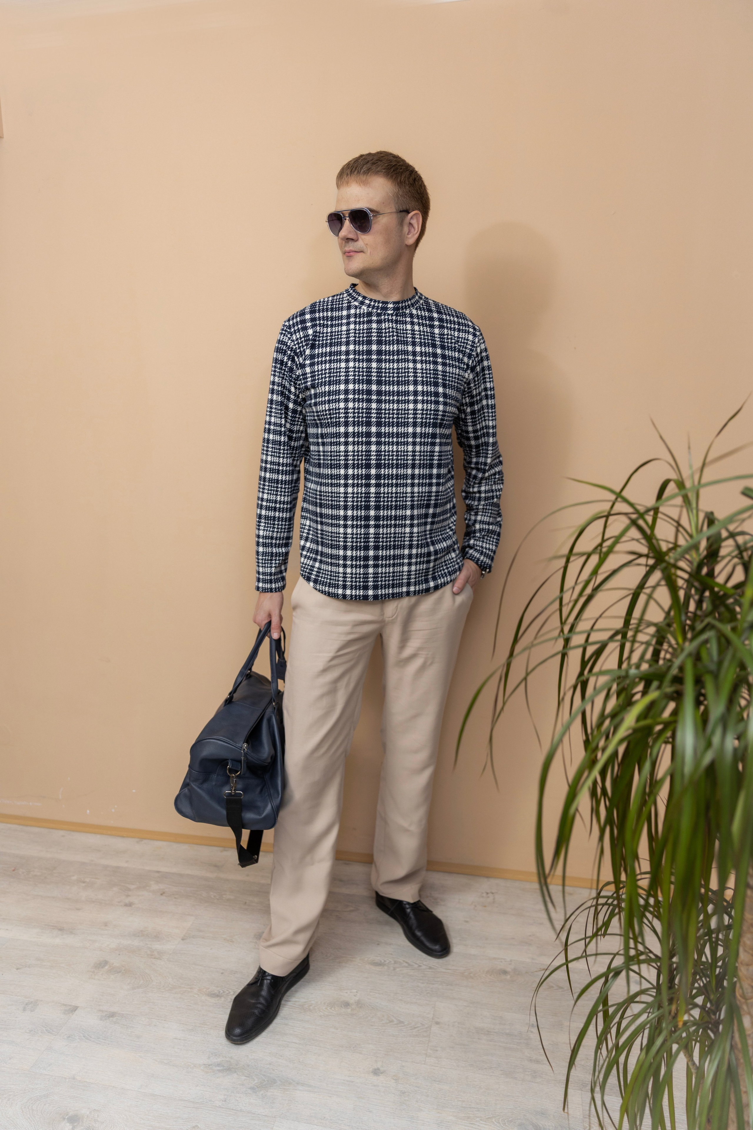 Гардероб для: Руководитель строительной компании. Модельер Евгений Бременев