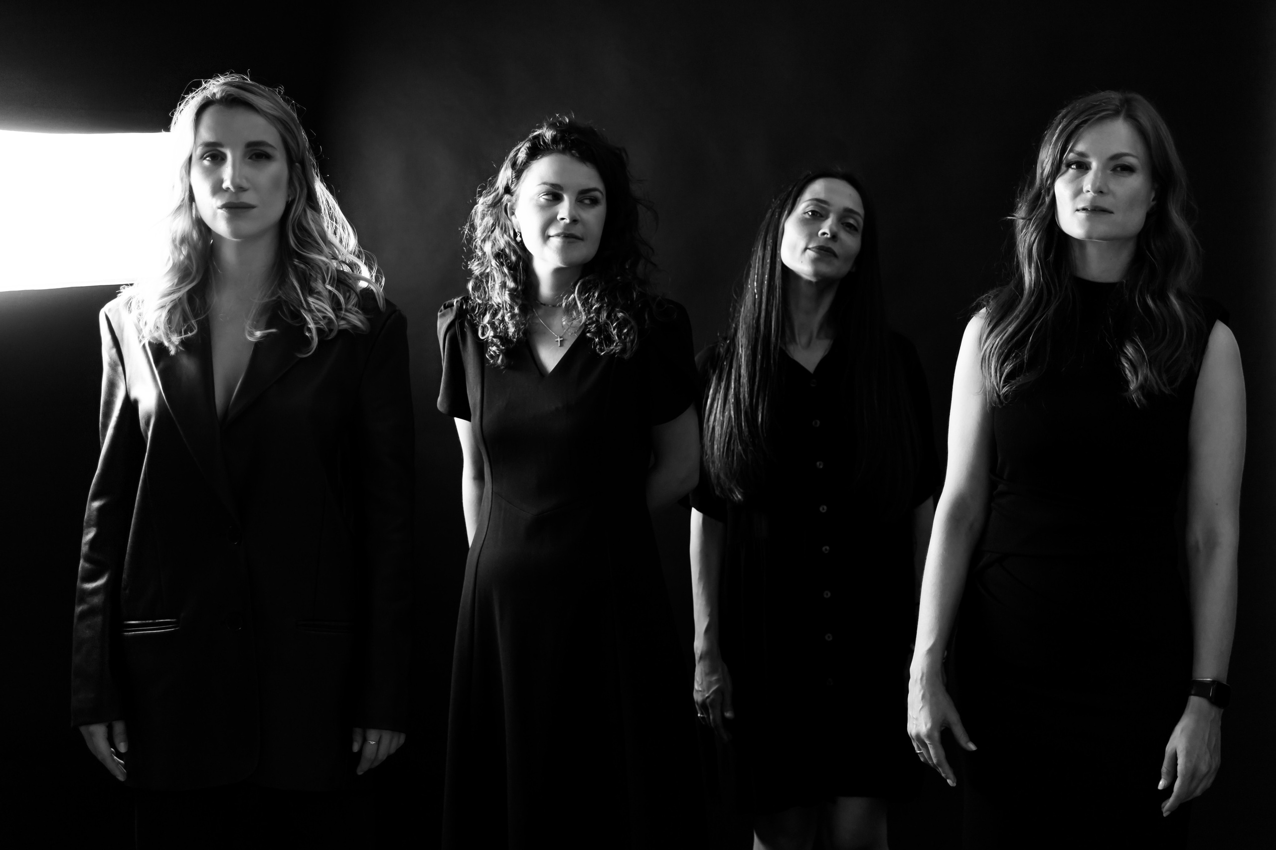 ФОТОГРАФ РАДОСТИ Фотосессия в студии СПб. Портретный фотограф — Юрий Торлопов