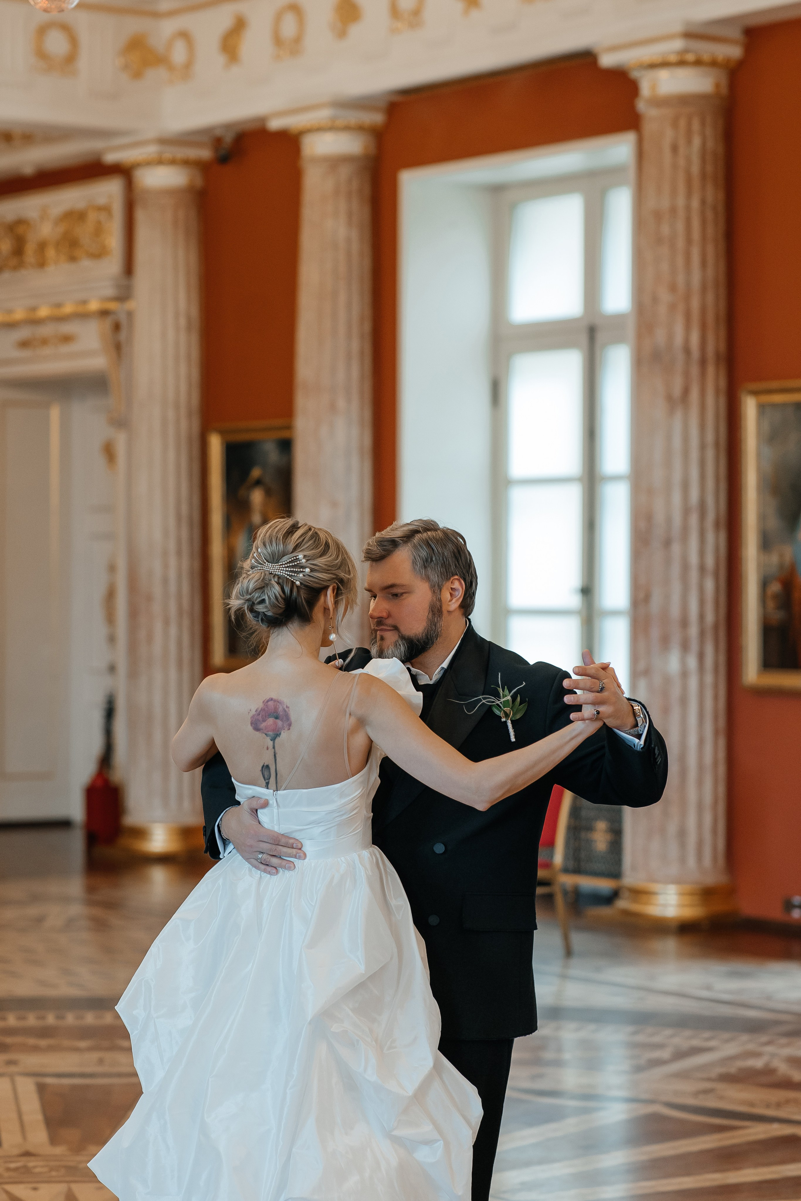 свадебная фотосессия в Большом Дворце Царицыно Таврический зал