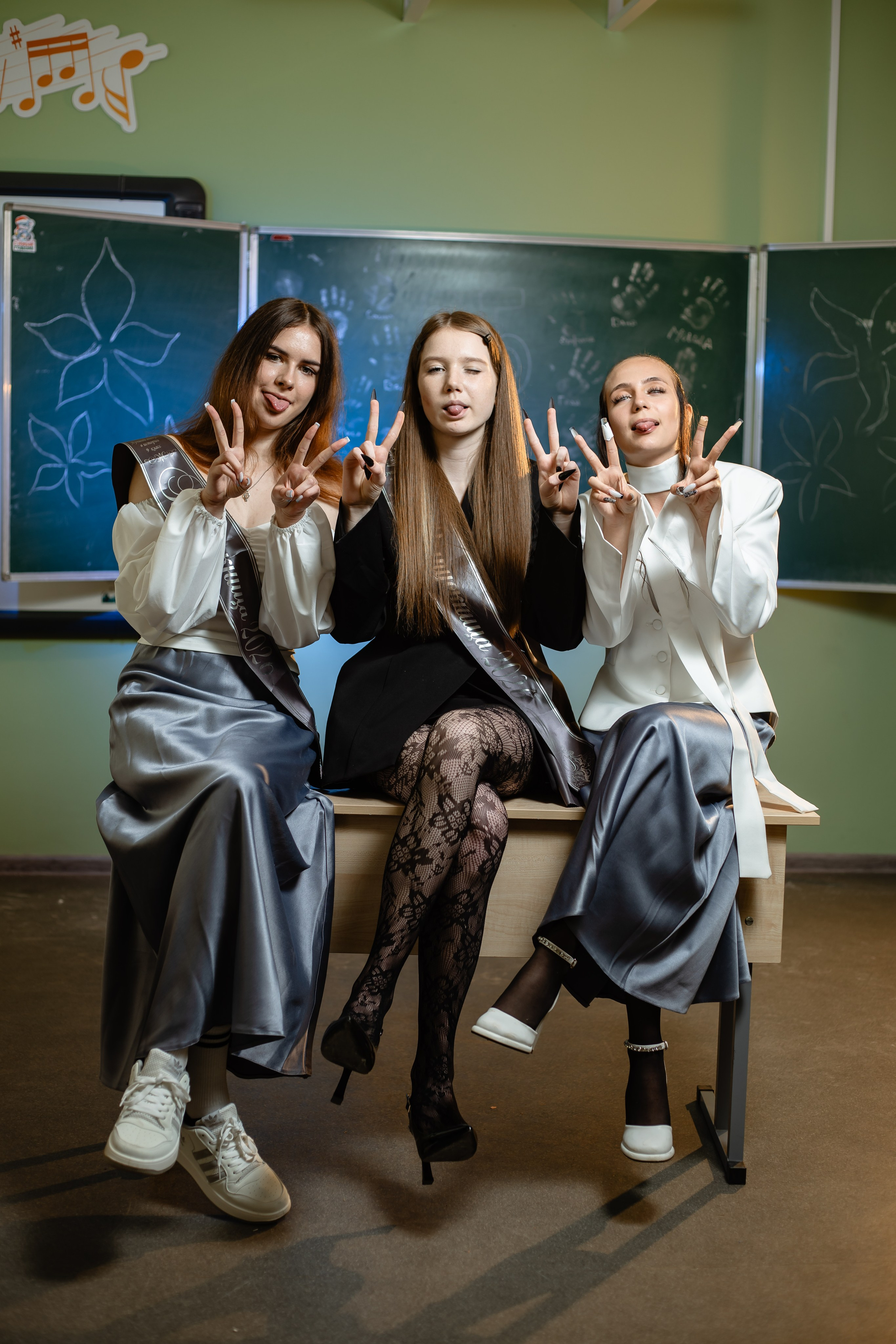 📸 Анонс Выпускного 11 и 9 класса, школа № 1, город Пошехонье. Фотограф Михаил Александров