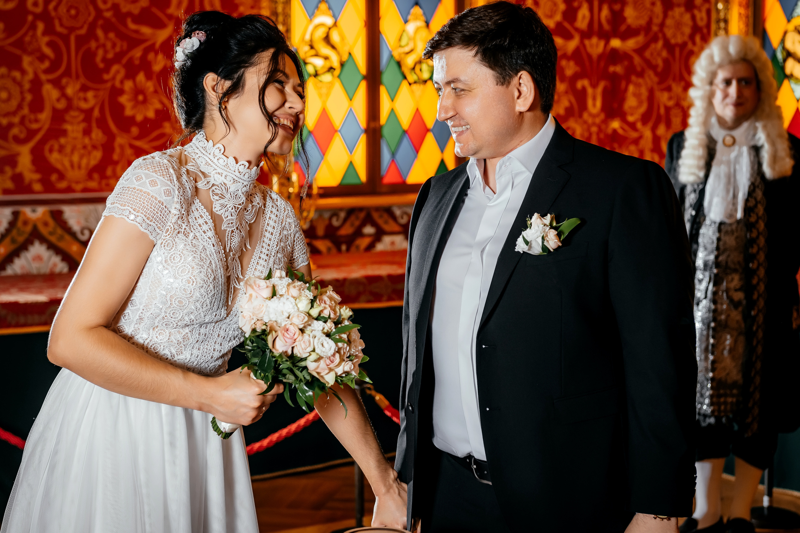 Дворец царя Алексея Михайловича в Коломенском. Свадьба. Свадебный и семейный фотограф Виктория Носачёва. Щелково, Москва и МО