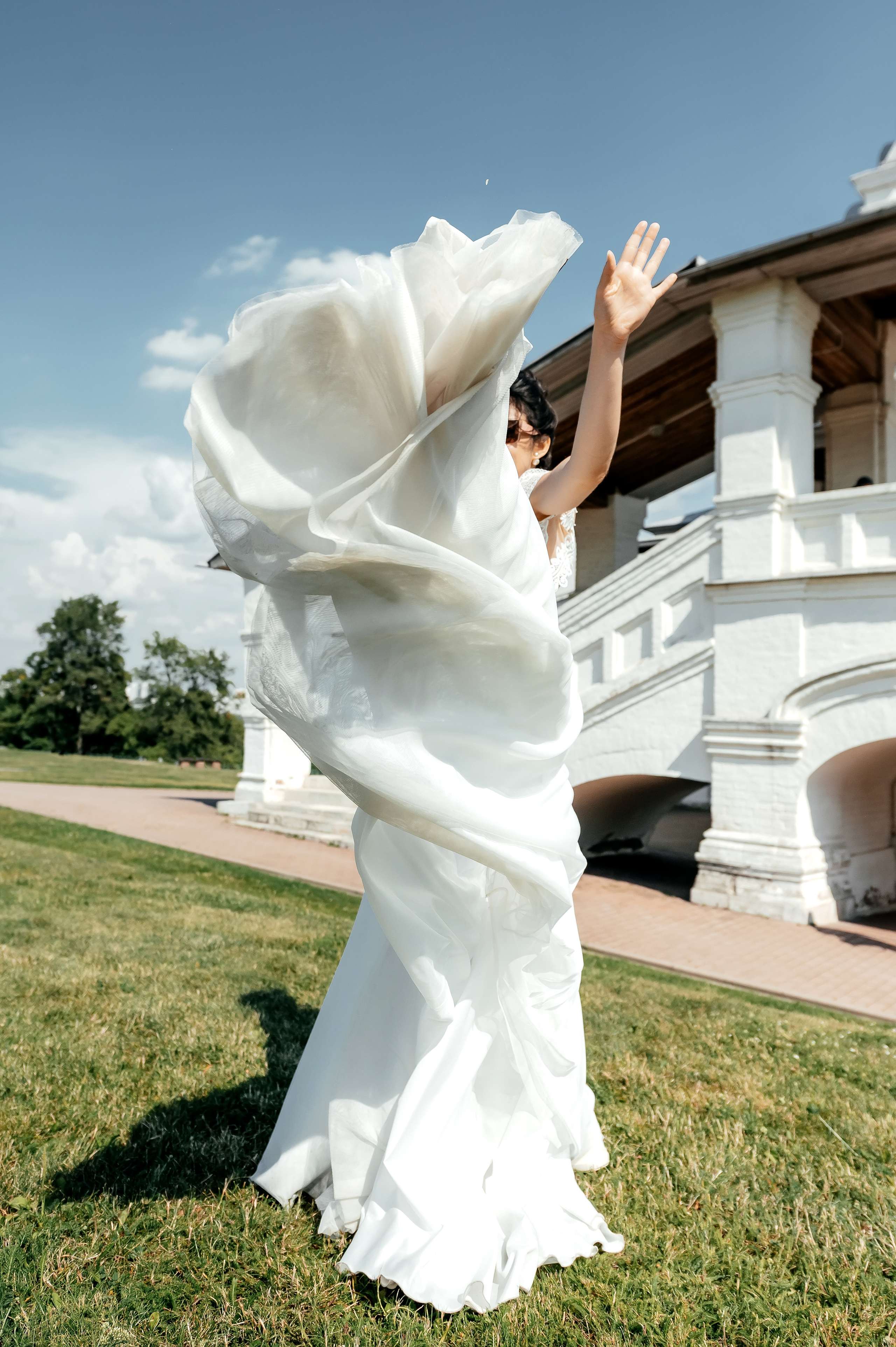 Дворец царя Алексея Михайловича в Коломенском. Свадьба. Свадебный и семейный фотограф Виктория Носачёва. Щелково, Москва и МО