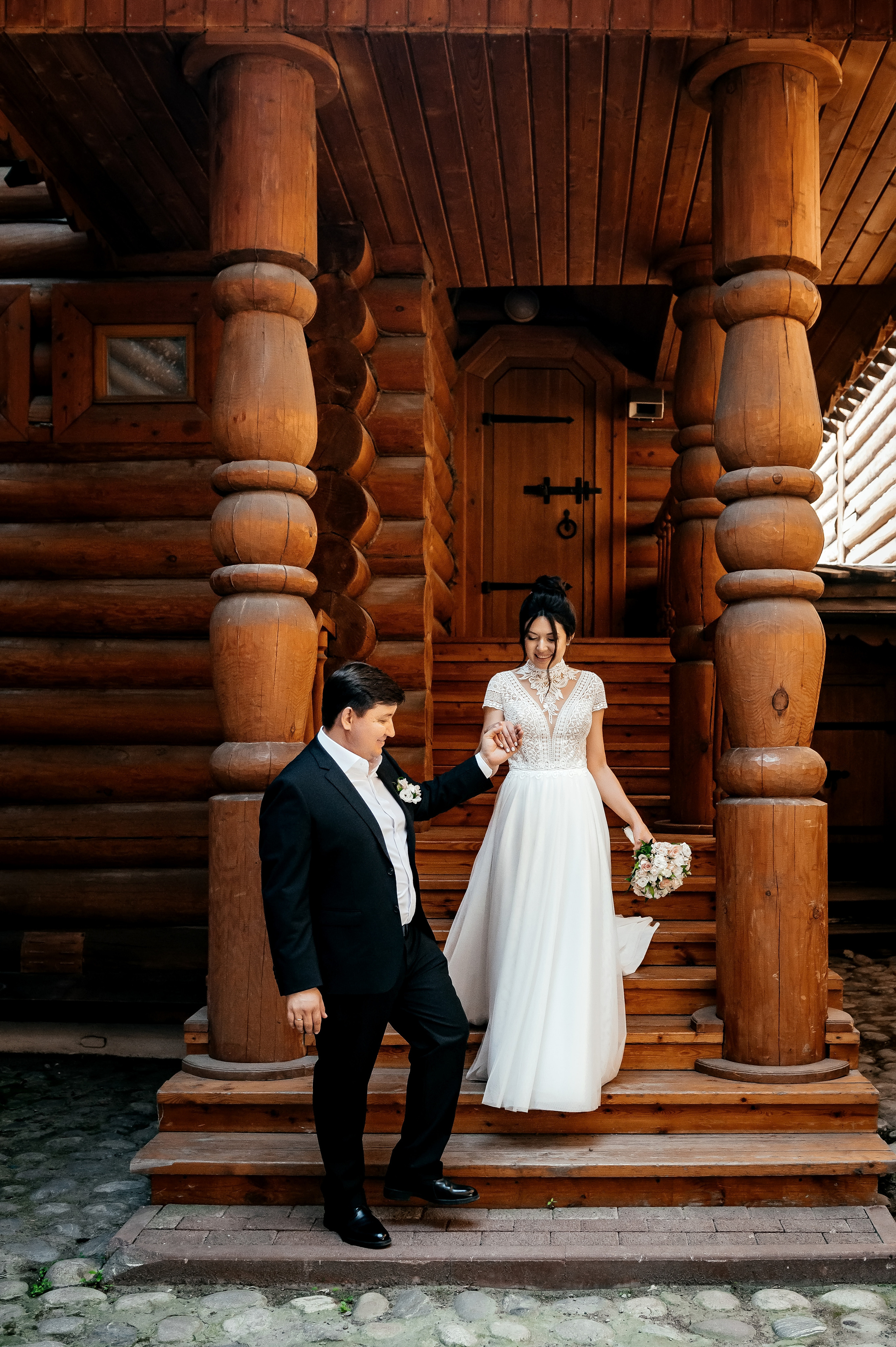 Дворец царя Алексея Михайловича в Коломенском. Свадьба. Свадебный и семейный фотограф Виктория Носачёва. Щелково, Москва и МО