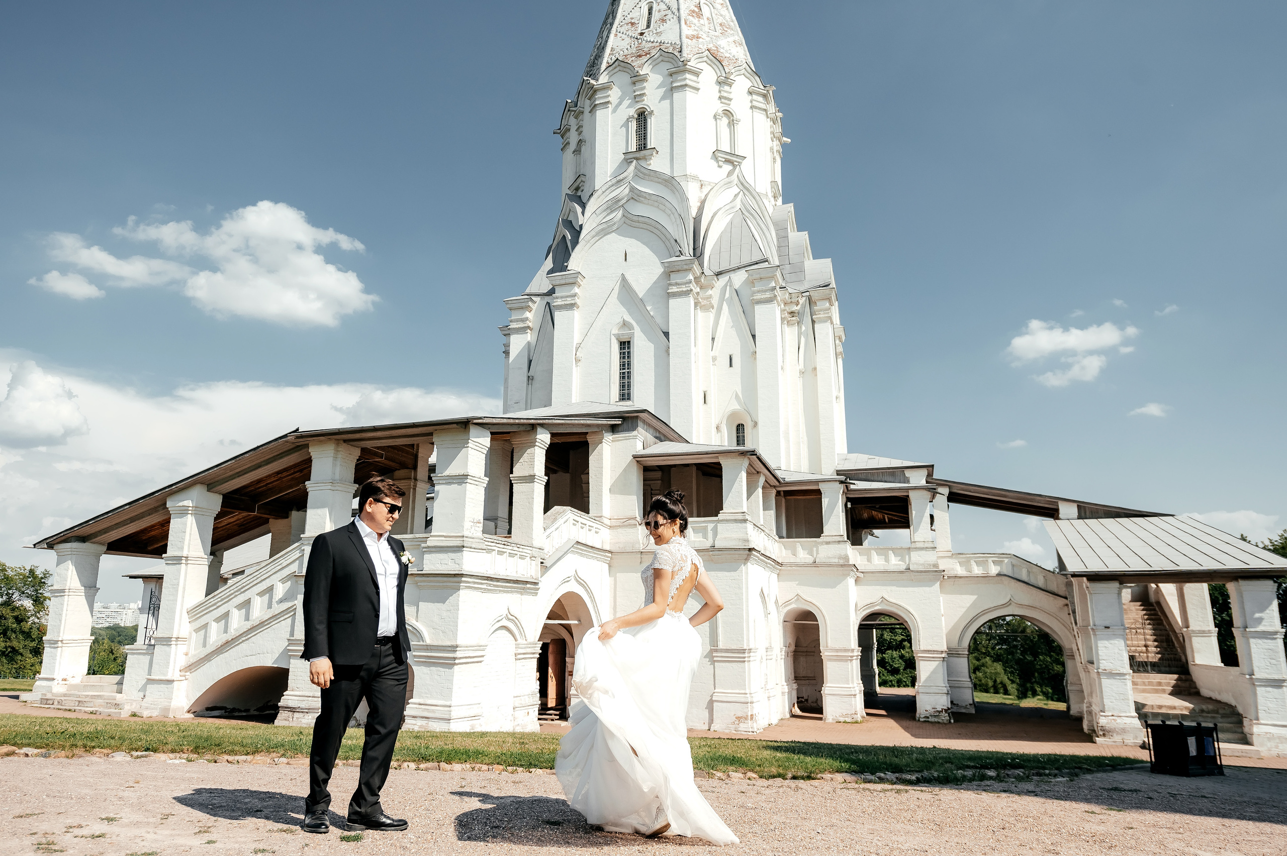 Дворец царя Алексея Михайловича в Коломенском. Свадьба. Свадебный и семейный фотограф Виктория Носачёва. Щелково, Москва и МО