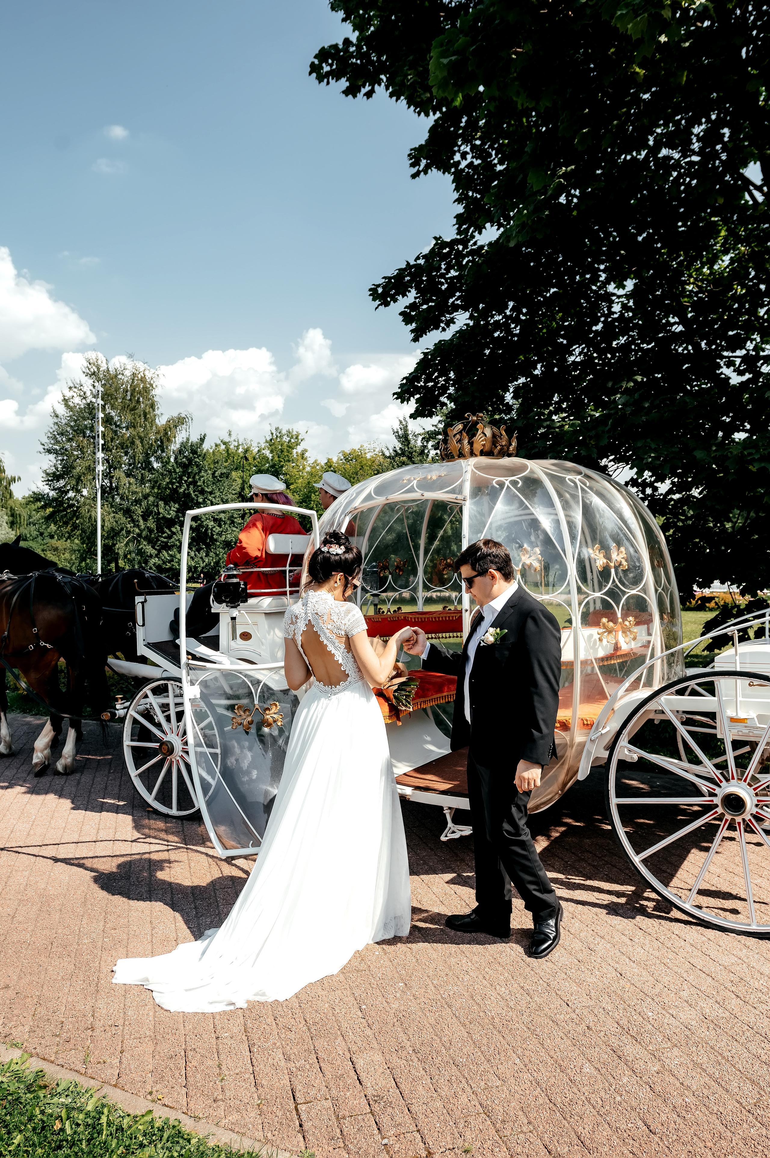 Дворец царя Алексея Михайловича в Коломенском. Свадьба. Свадебный и семейный фотограф Виктория Носачёва. Щелково, Москва и МО