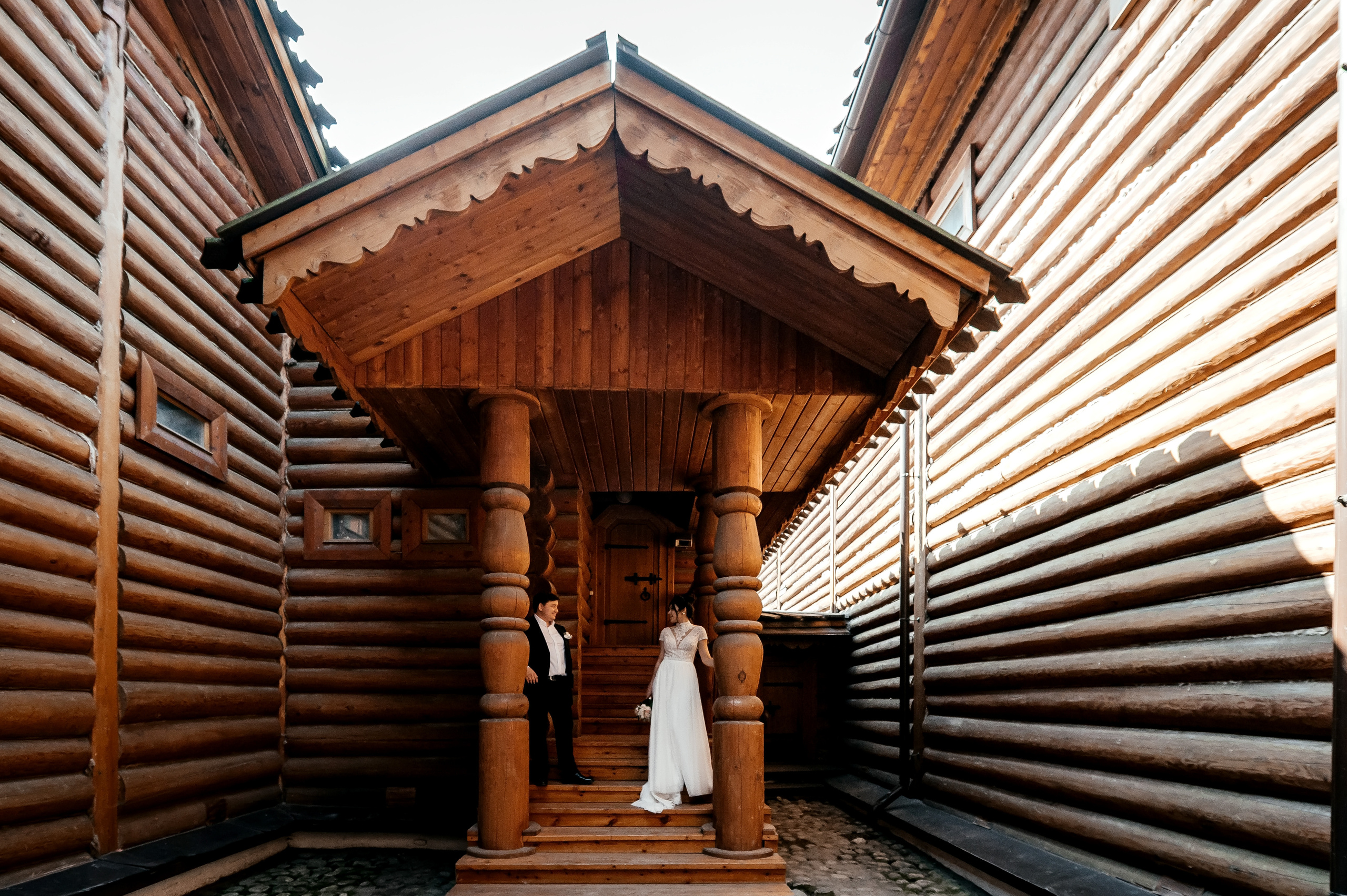 Дворец царя Алексея Михайловича в Коломенском. Свадьба. Свадебный и семейный фотограф Виктория Носачёва. Щелково, Москва и МО