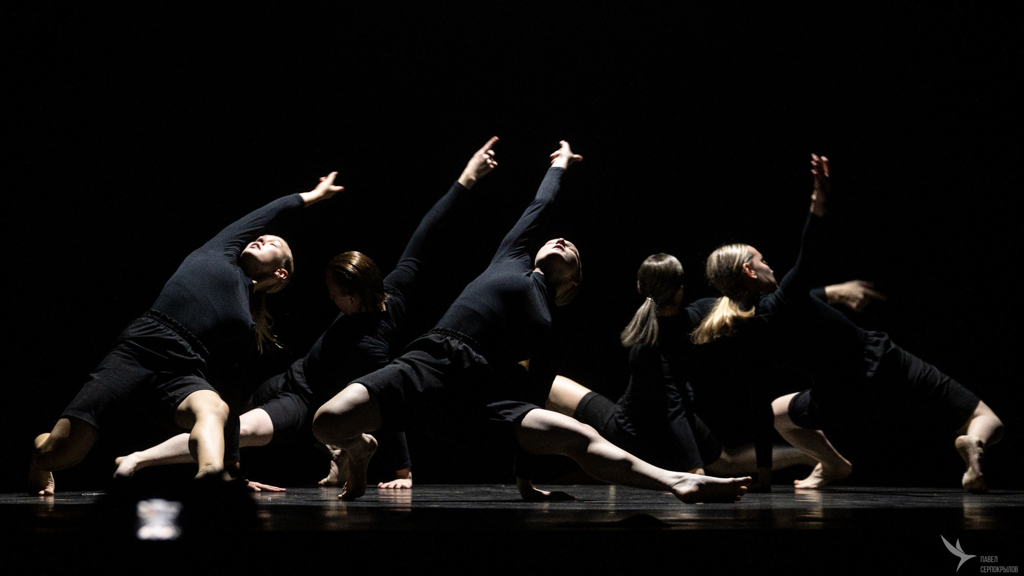 RE'ACTOR FEST. ВЕЧЕР СОВРЕМЕННОЙ ХОРЕОГРАФИИ. Репортажный фотограф в Казани Павел Серпокрылов