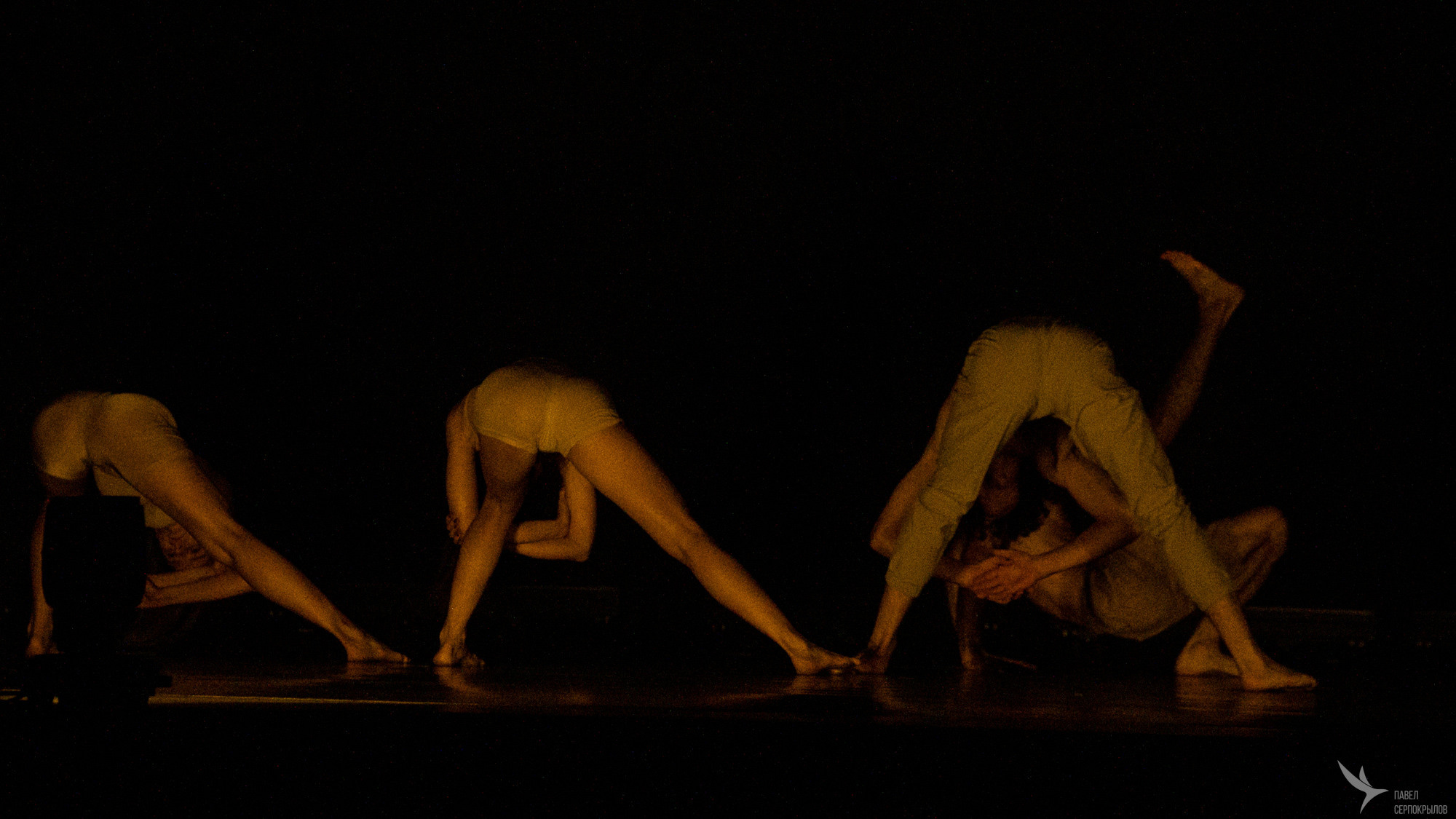 RE'ACTOR FEST. ВЕЧЕР СОВРЕМЕННОЙ ХОРЕОГРАФИИ. Репортажный фотограф в Казани Павел Серпокрылов