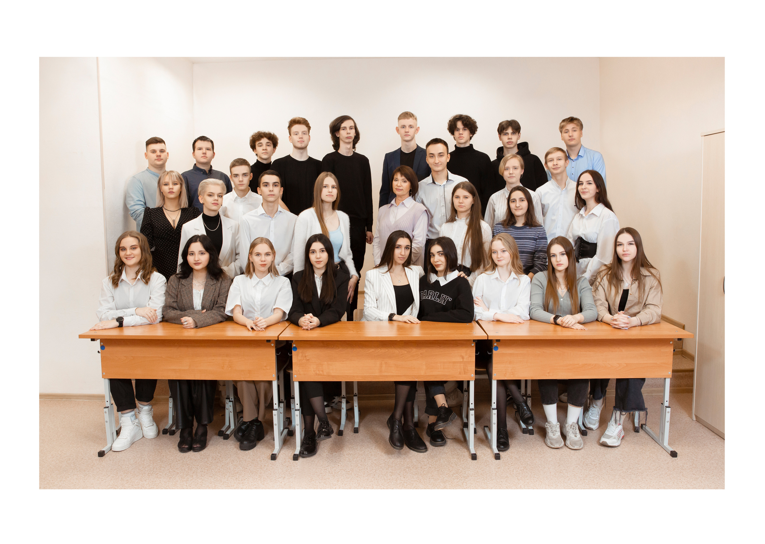 9- 11 класс. Mybooks-nv.ru Выпускные альбомы в Нижневартовске