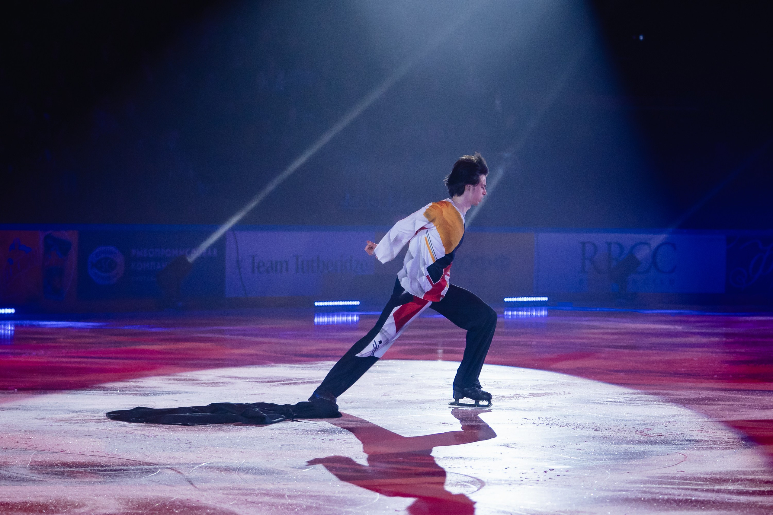 Шоу «Чемпионы на льду» в Новосибирске. Воробьева Ксения — Спортивный и танцевальный фотограф Новосибирск