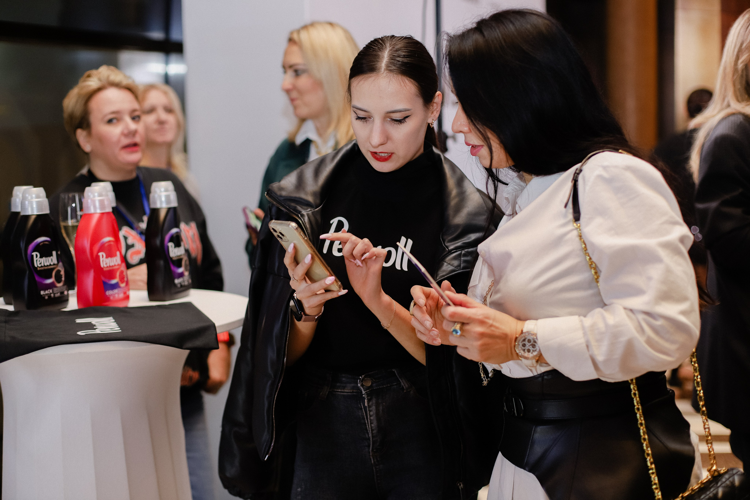 27.10 FWA зона Schwarzkopf и Perwoll. Фотограф в Алматы и Москве Даша Пушкина