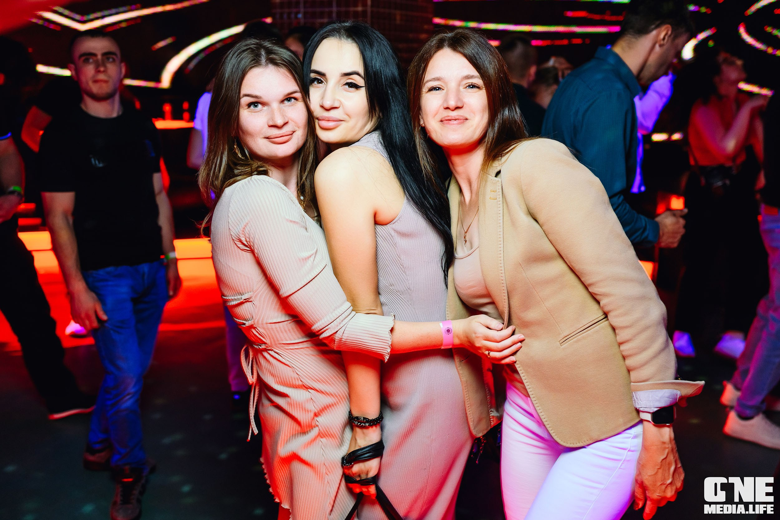 Фоторепортаж из РК Планета. One Media Life: фоторепортажи, фотоотчеты с мероприятий и заведений