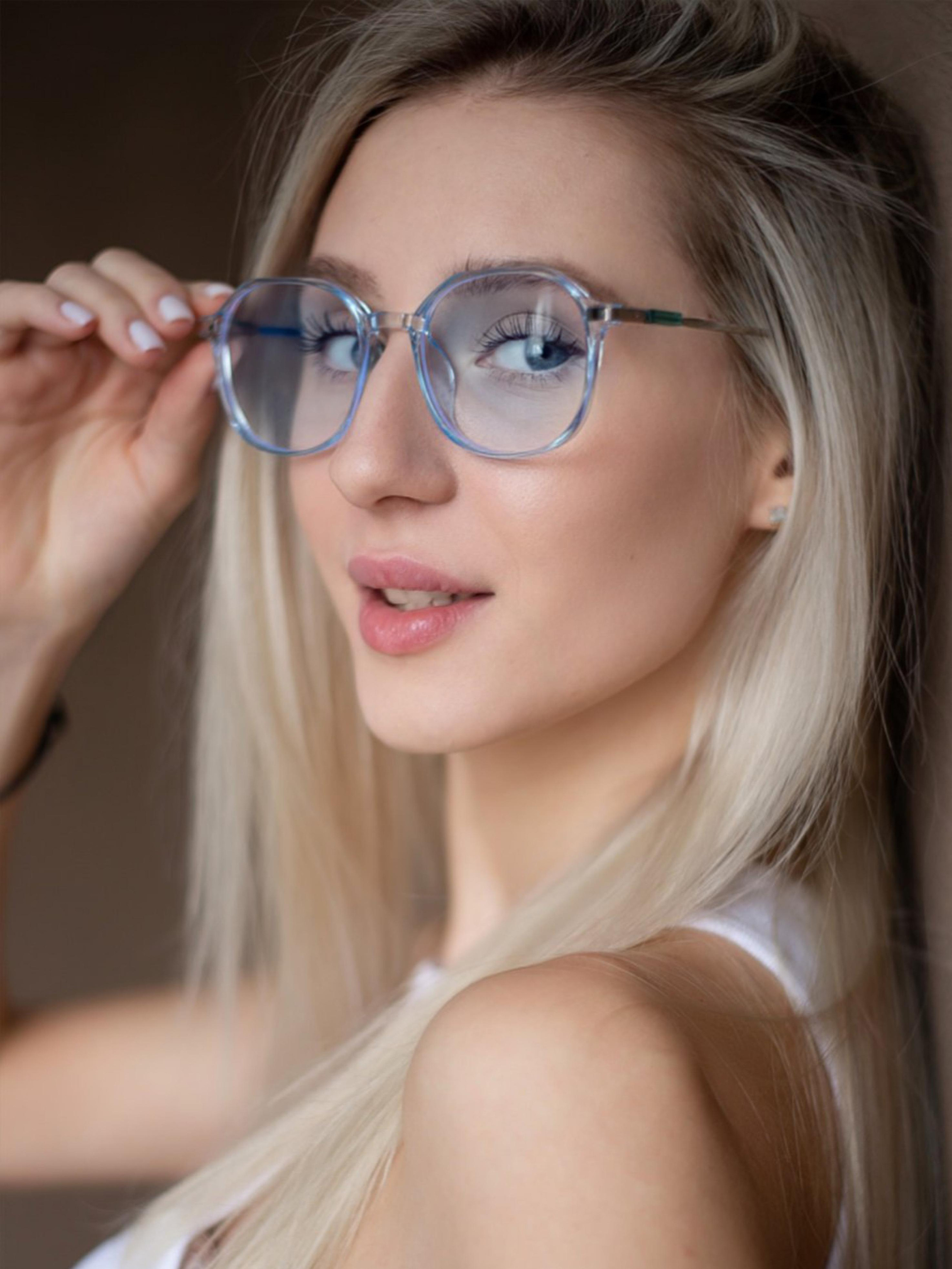 Ульяна — модель для маркетплейсов. ТМ Продакшн — Съемка для маркетплейсов в Москве