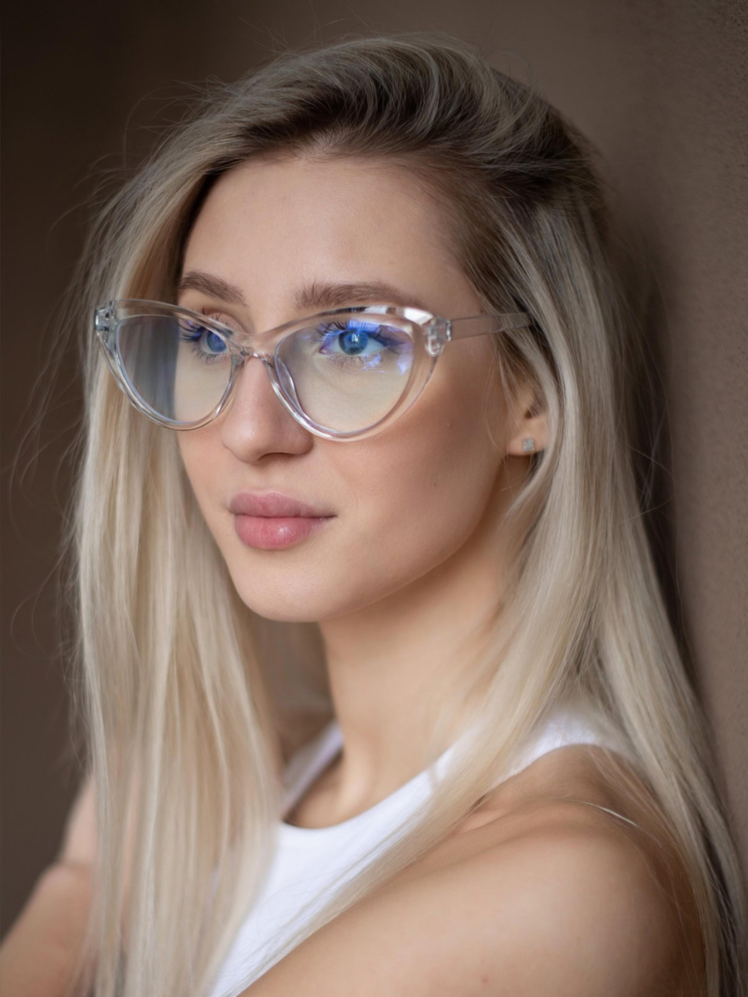 Ульяна — модель для маркетплейсов. ТМ Продакшн — Съемка для маркетплейсов в Москве